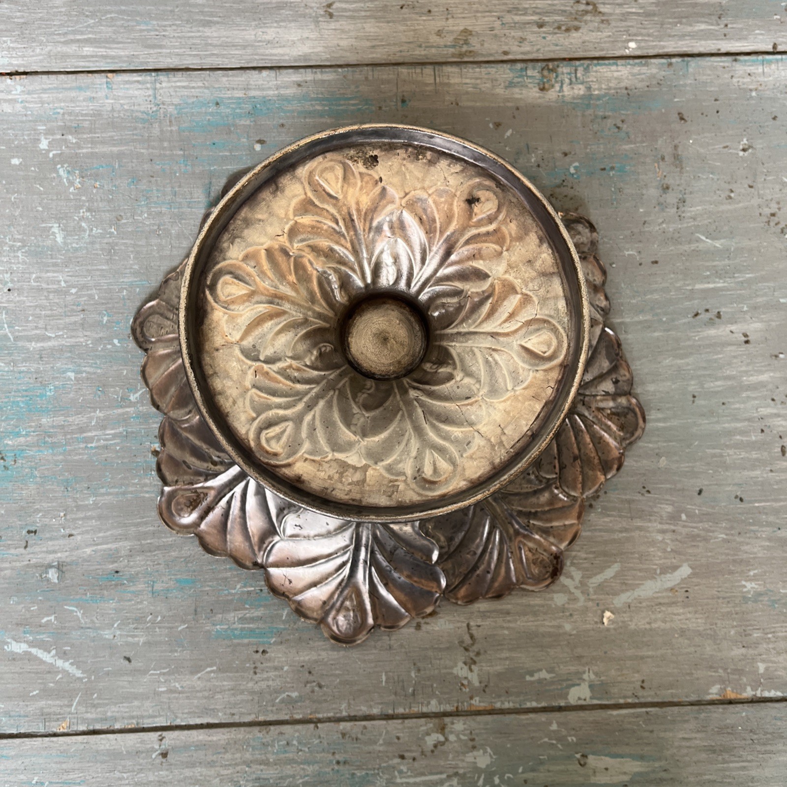 Vintage Silver-plated Pedestal Dish Or Footed Bowl, Nice Patina 11.5x6”