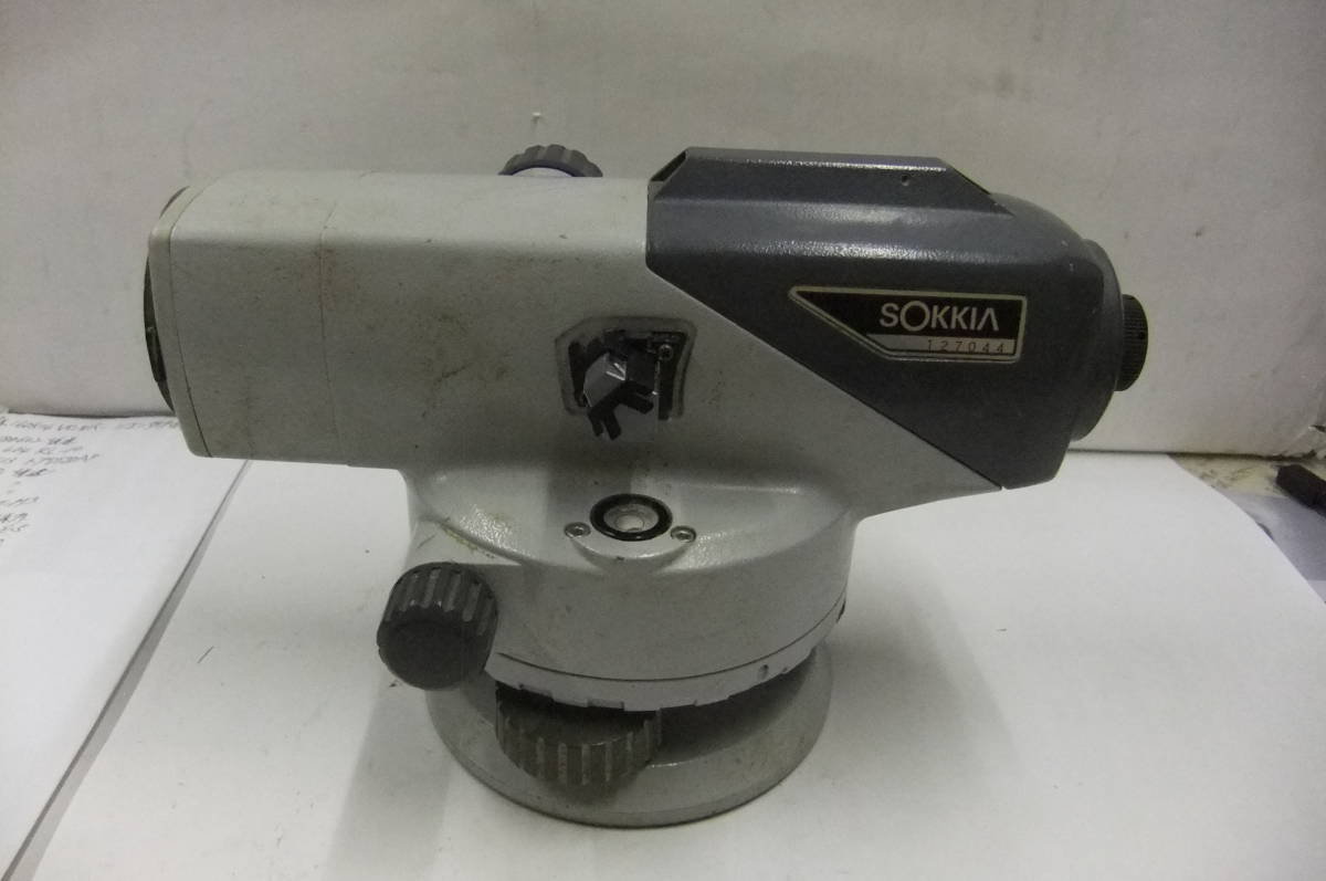 Sokkia  Auto Level, Model Number B20 Surveying Machine and Case