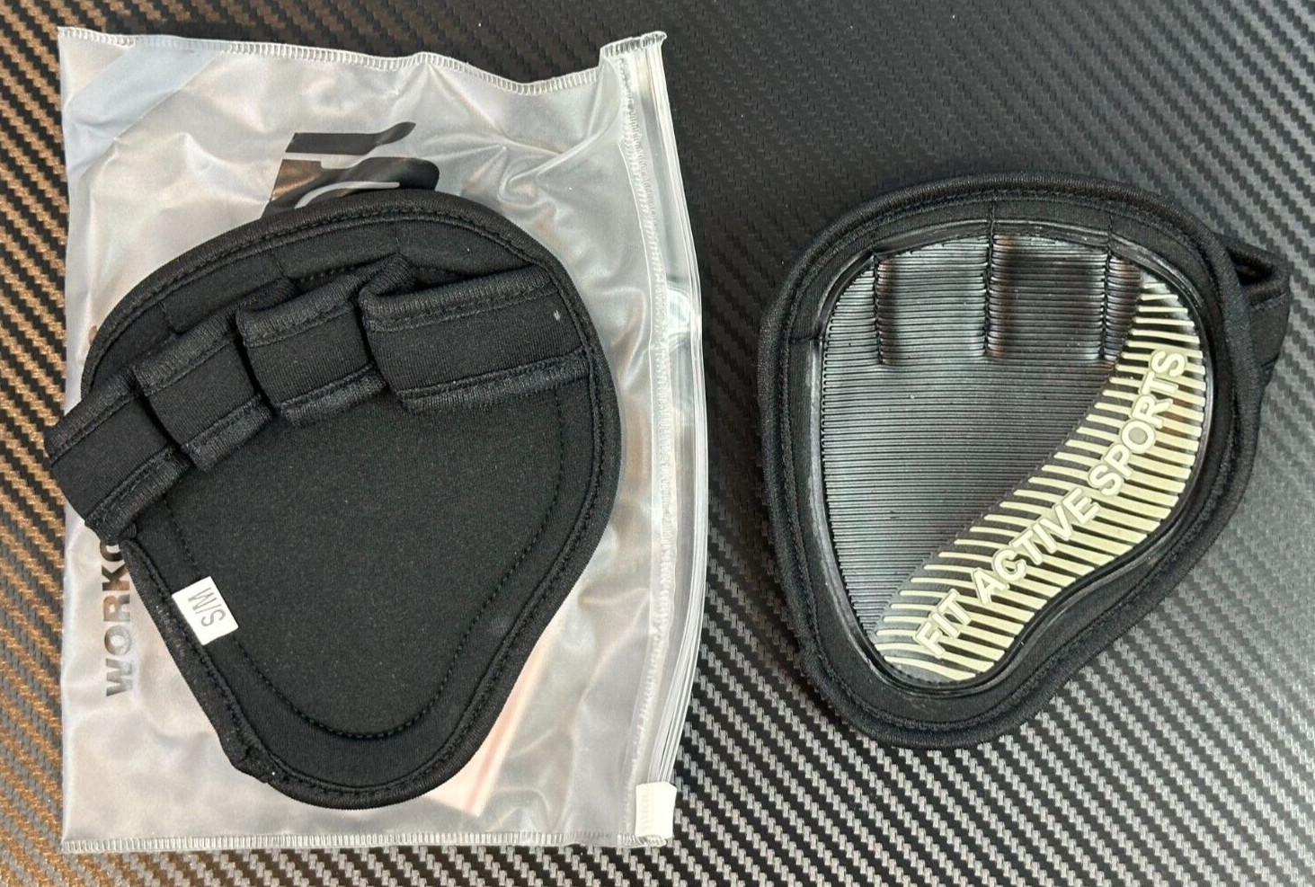 Fit Active Sports Workout Grips Black Size S/M Ultimate Tight Grip