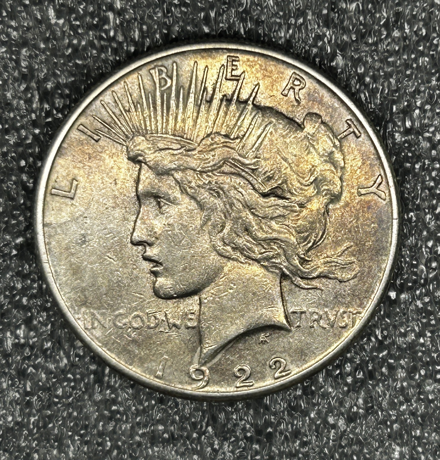 1922-S US Silver  Peace  Dollar $1 -