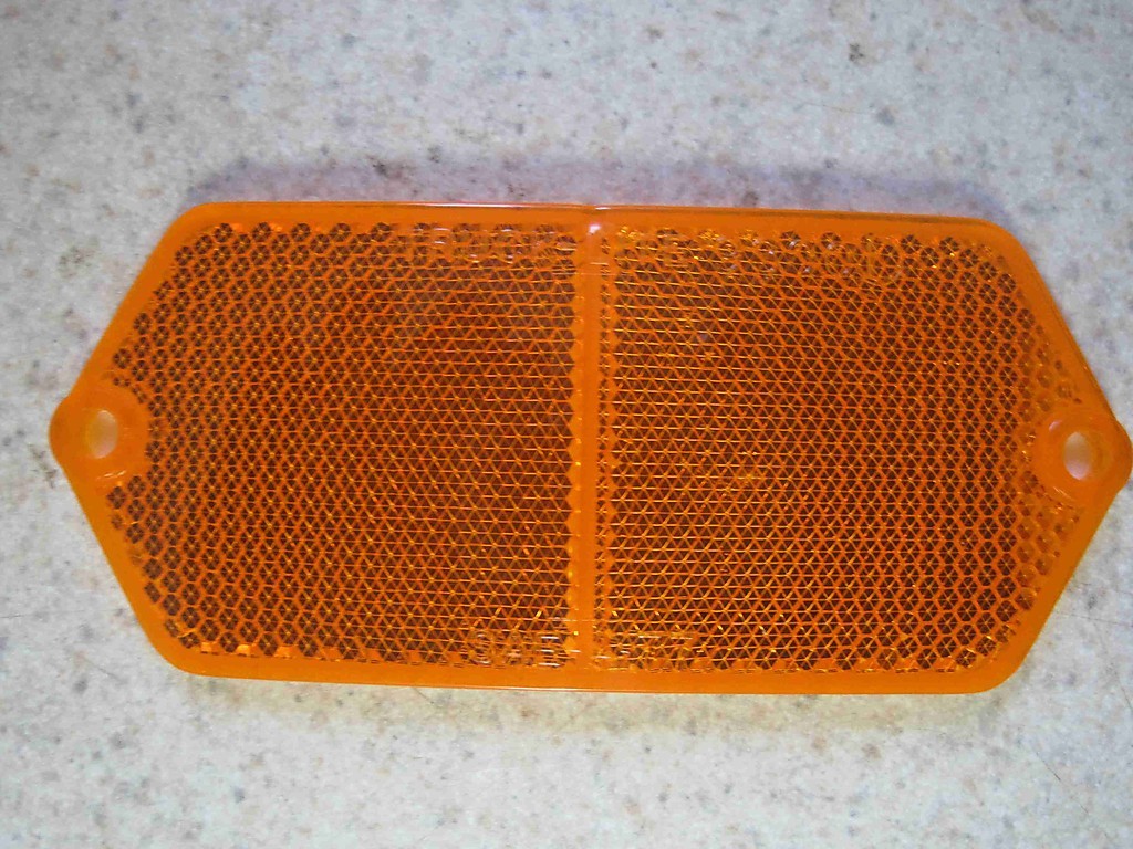 Qty- 4 New Trucklite Hexagon Yellow Reflector 1-7/8" 98001Y3 w/ Adhesive Acrylic