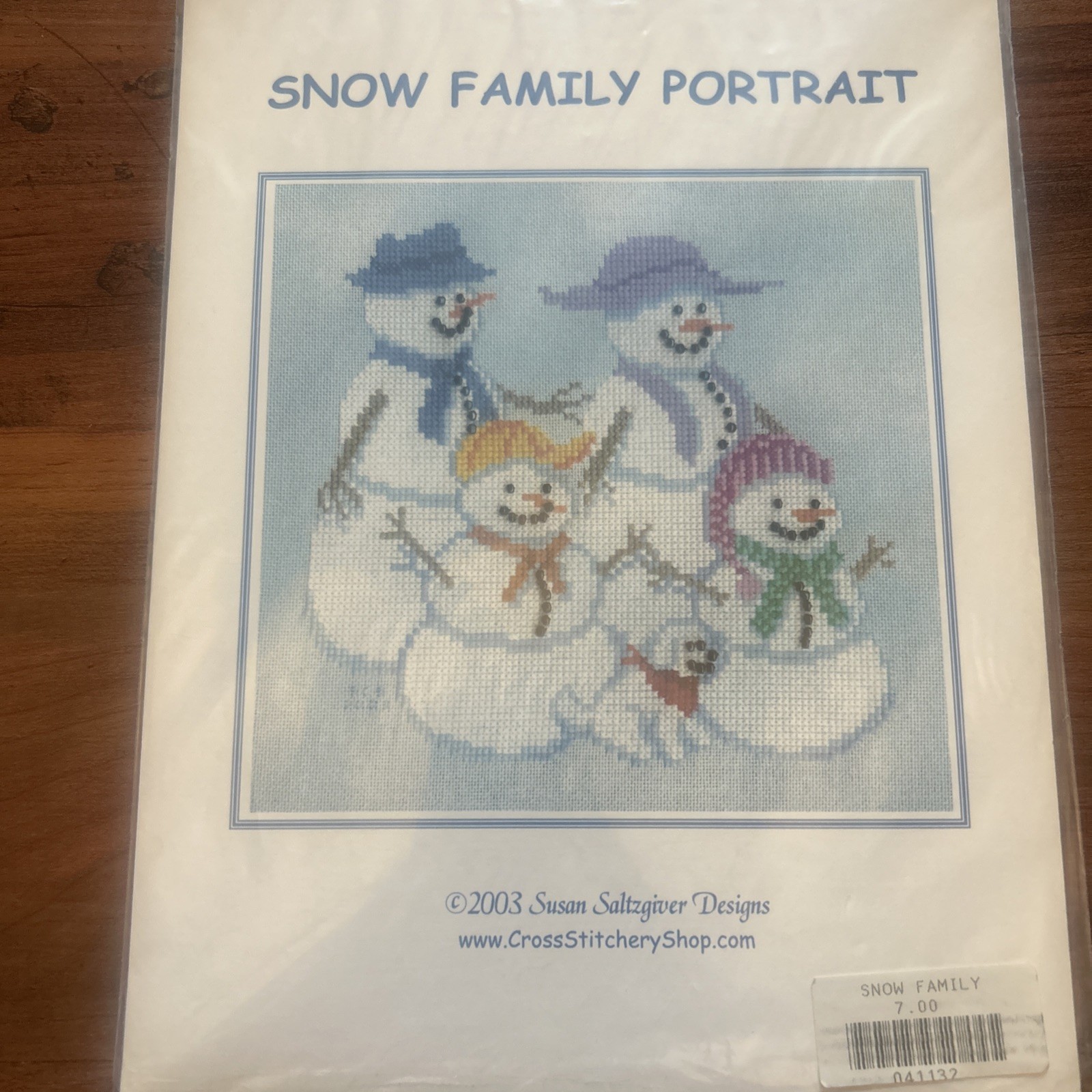 Snow Family Portrait Susan Saltzgiver Designs Counted Cross Stitch Pattern 2003