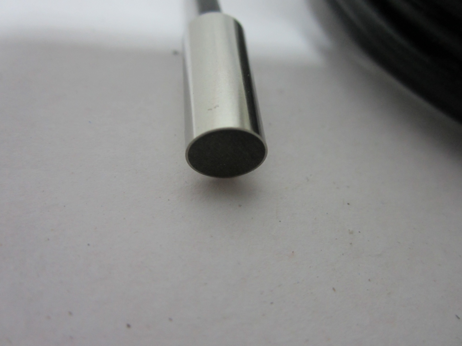KEYENCE AH-308 PROXIMITY SWITCH AS IS BIN#J9