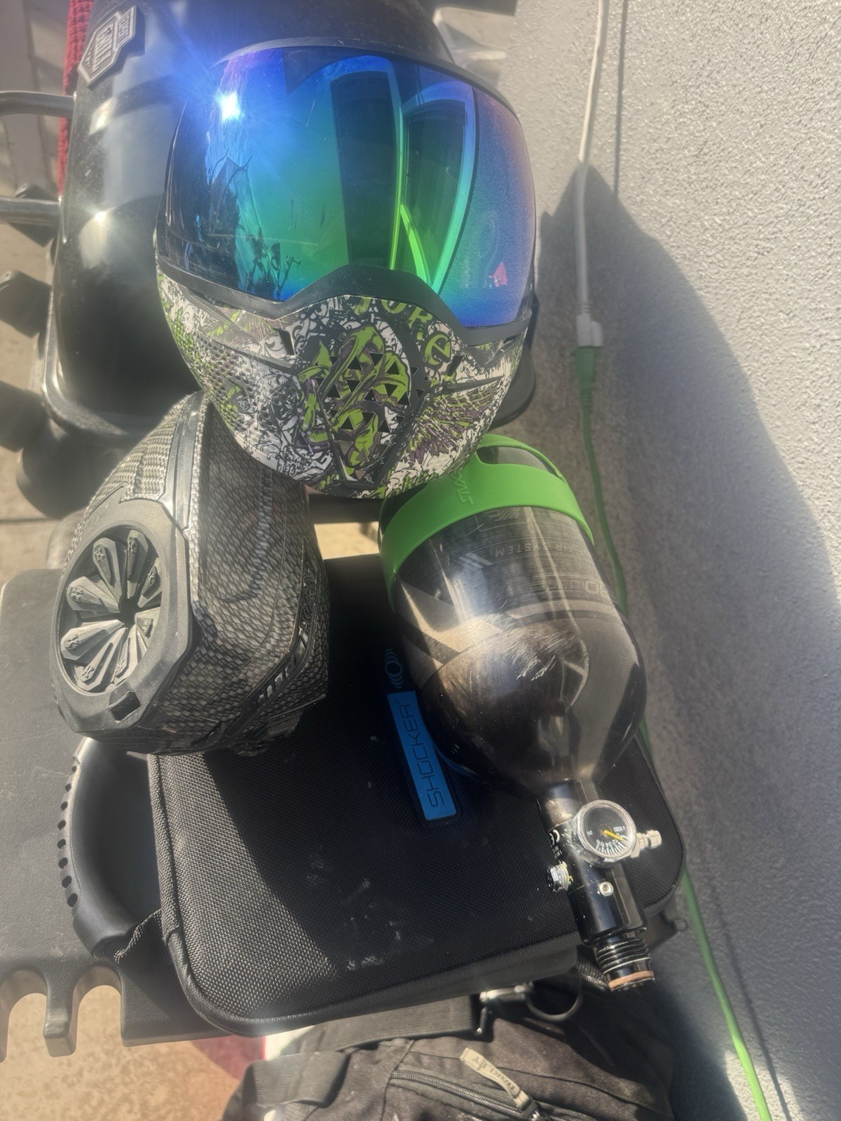 Shocker rsx Electronic Paintball Marker Green & Black w/ Case, Mask, Hopper, Ta…