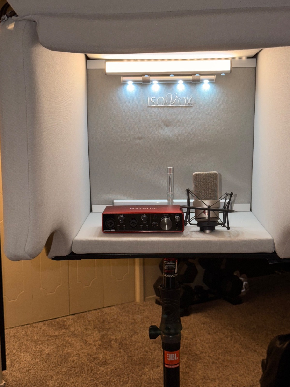 ISOVOX Go Vocal Studio Booth & Carry Case