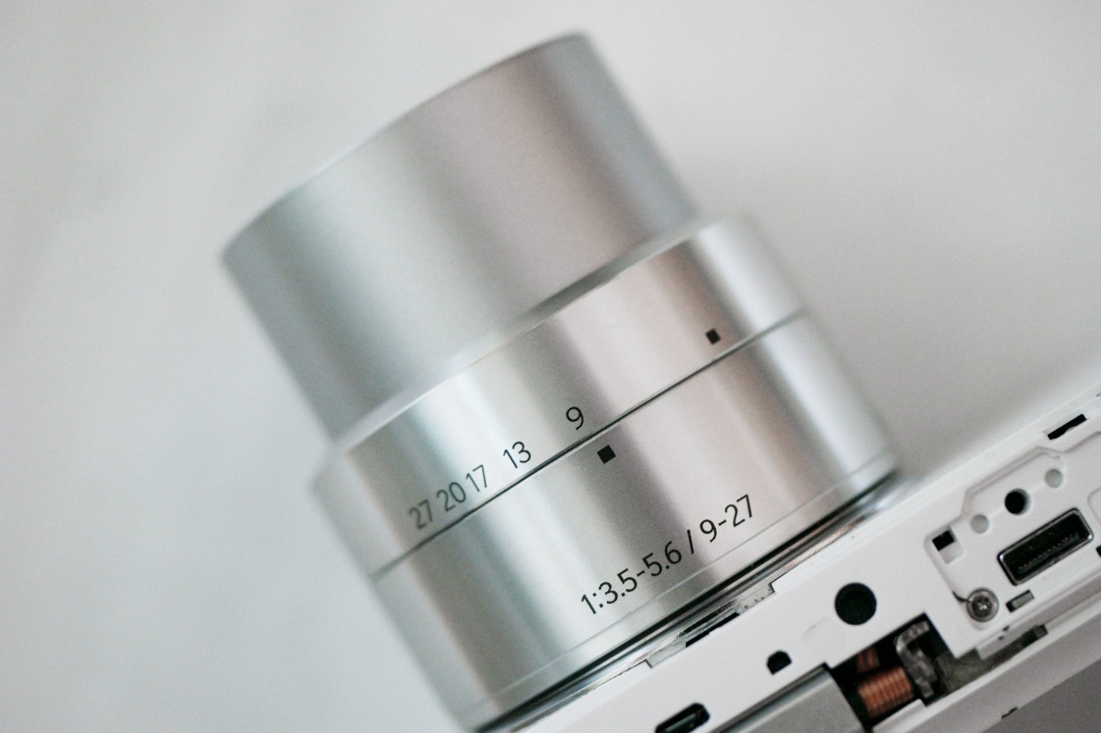 Samsung NX mini Camera [Read "Description"]