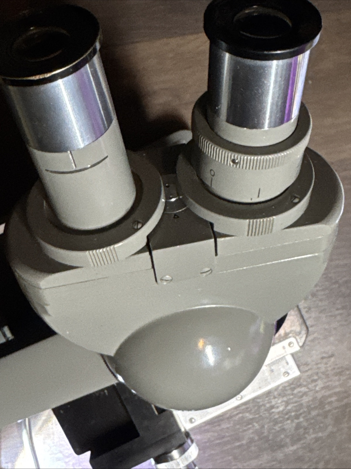 Vintage Olympus KHC 204857 Binocoular Microscope TESTED PLEASE READ