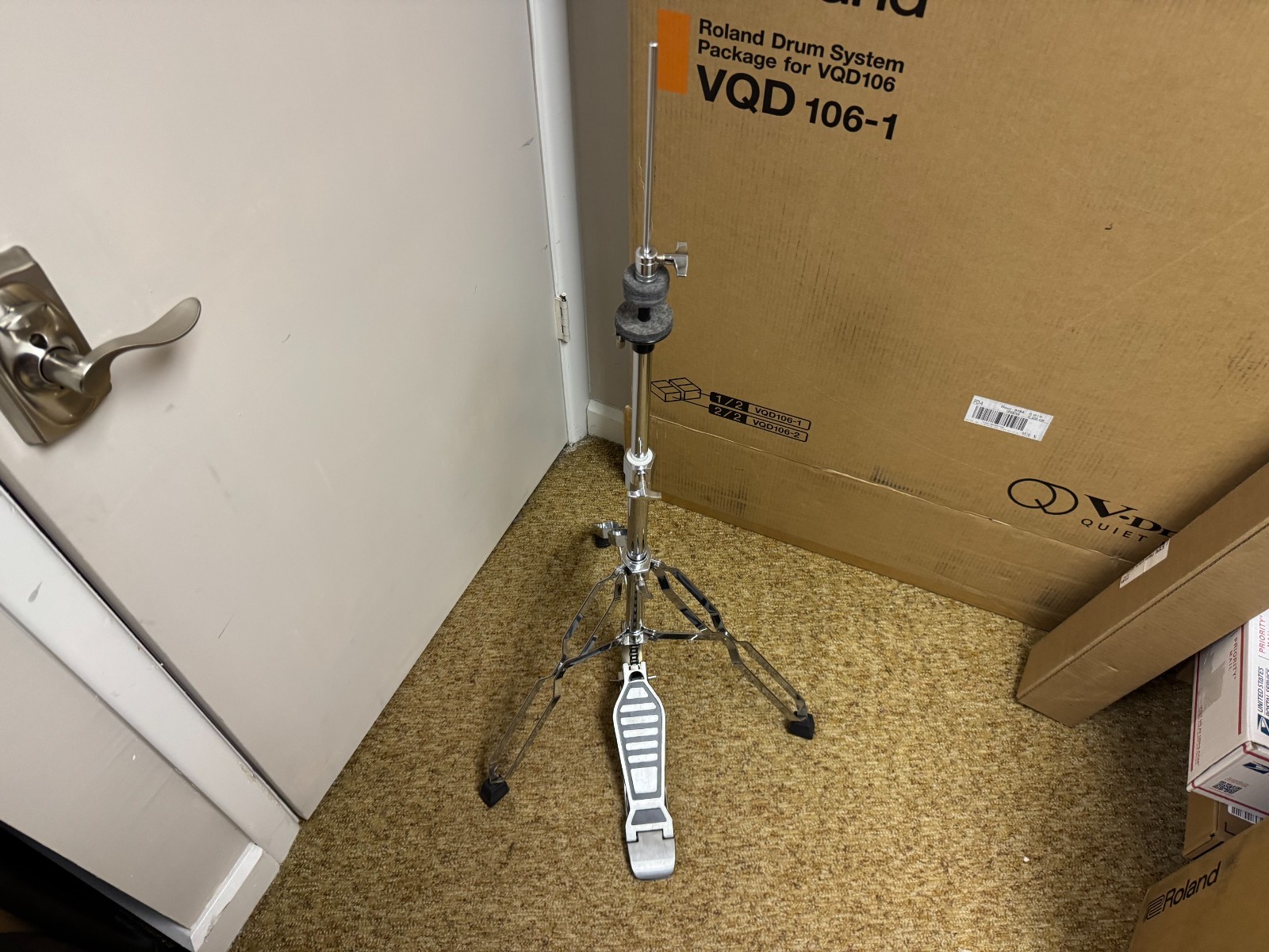 Double-Braced Lightweight Hi-Hat Cymbal Stand w/Clutch