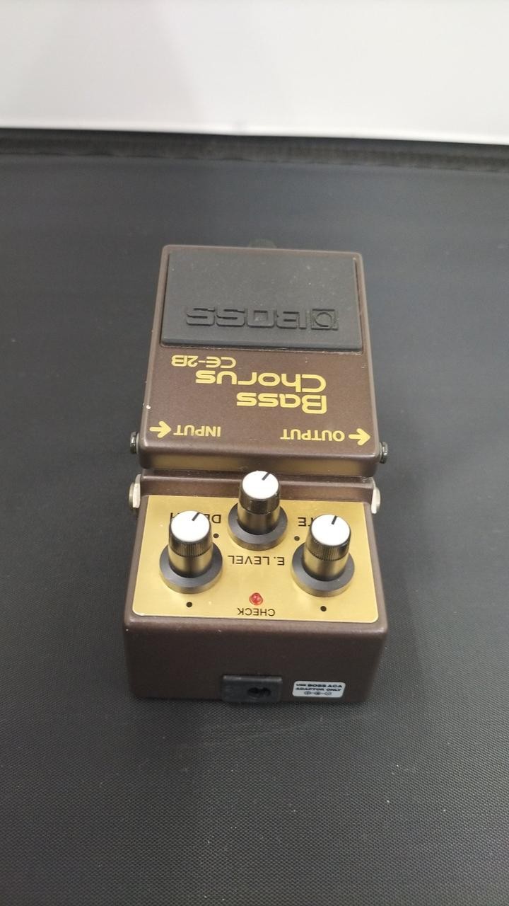 BOSS CE-2B Chorus