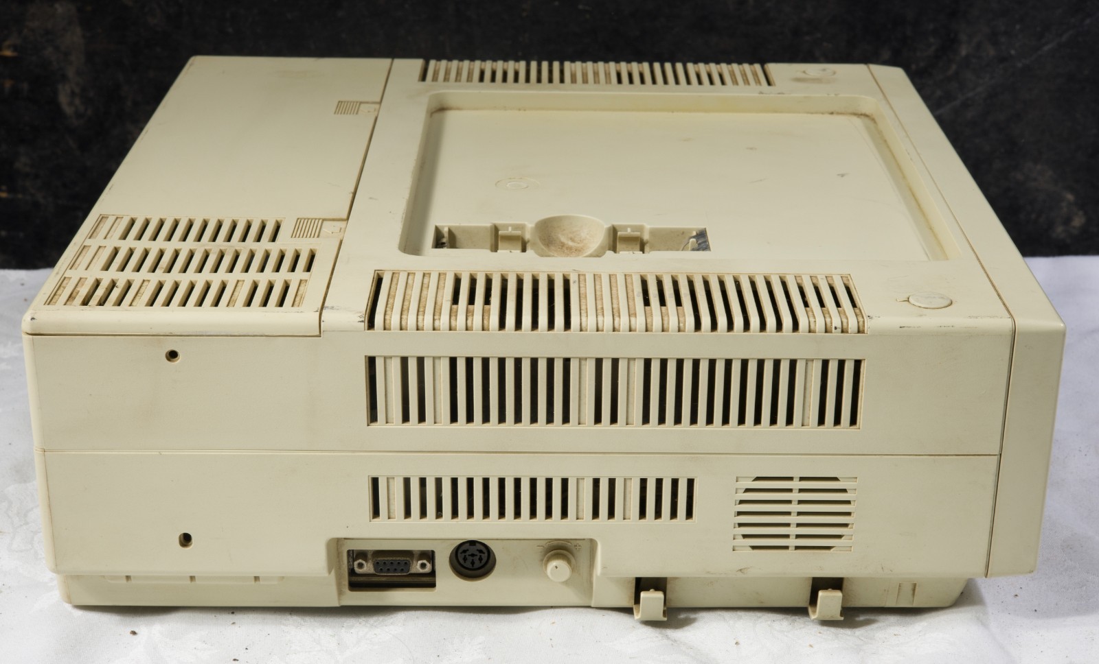 Vintage Amstrad PC1640DD 8086 untested 1894