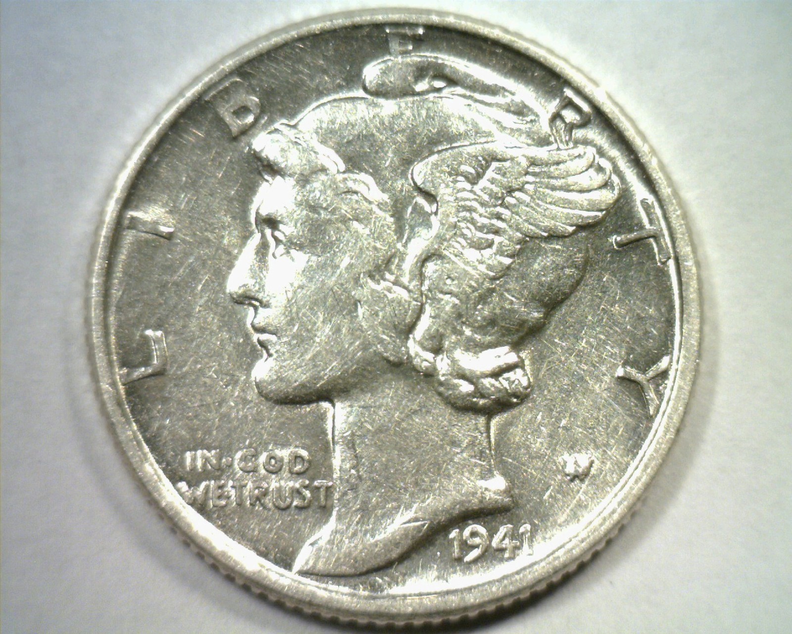 1941 MERCURY DIME ABOUT UNCIRCULATED+ AU+ NICE ORIGINAL COIN BOBS COINS 99c SHIP