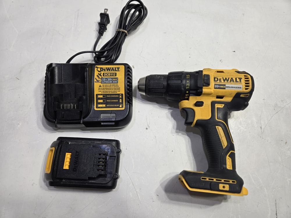 DWLT DCD777 DRILL W/BATT&CHRGR (P11035336)