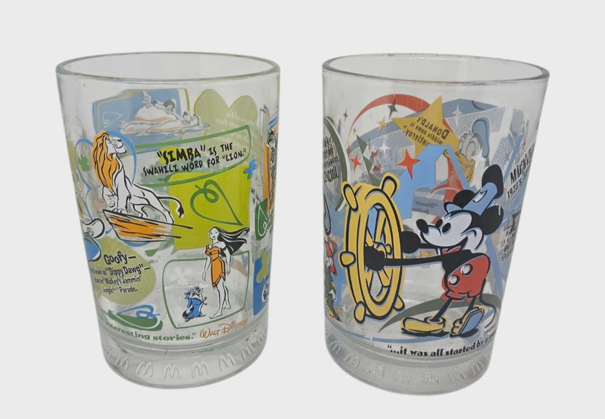 Vintage Walt Disney World "100 Years of Magic" 2 Collector McDonalds Glasses