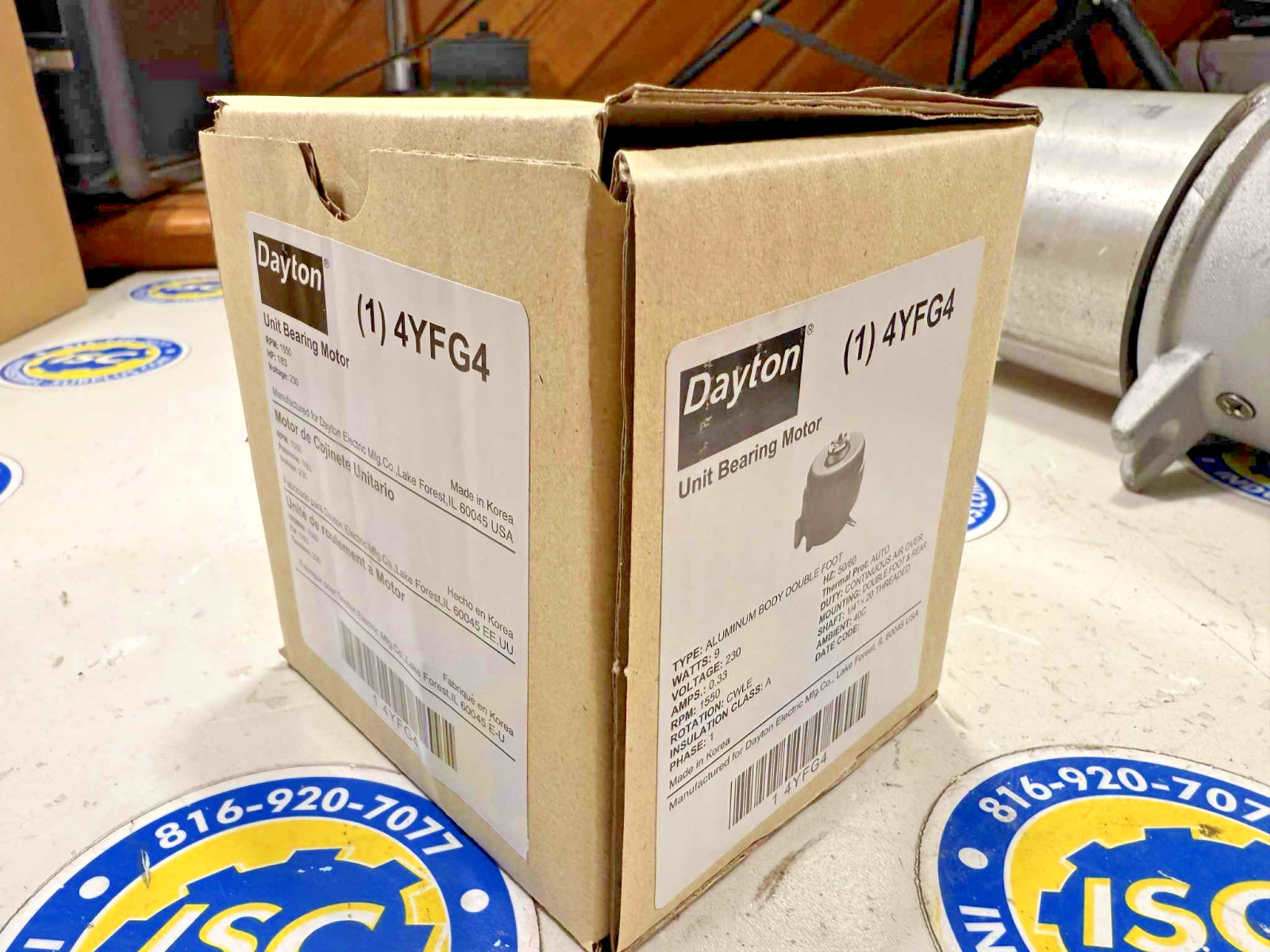 Dayton 4YFG4 Unit Bearing Motor – 230V 1550 RPM 9W – New in Box