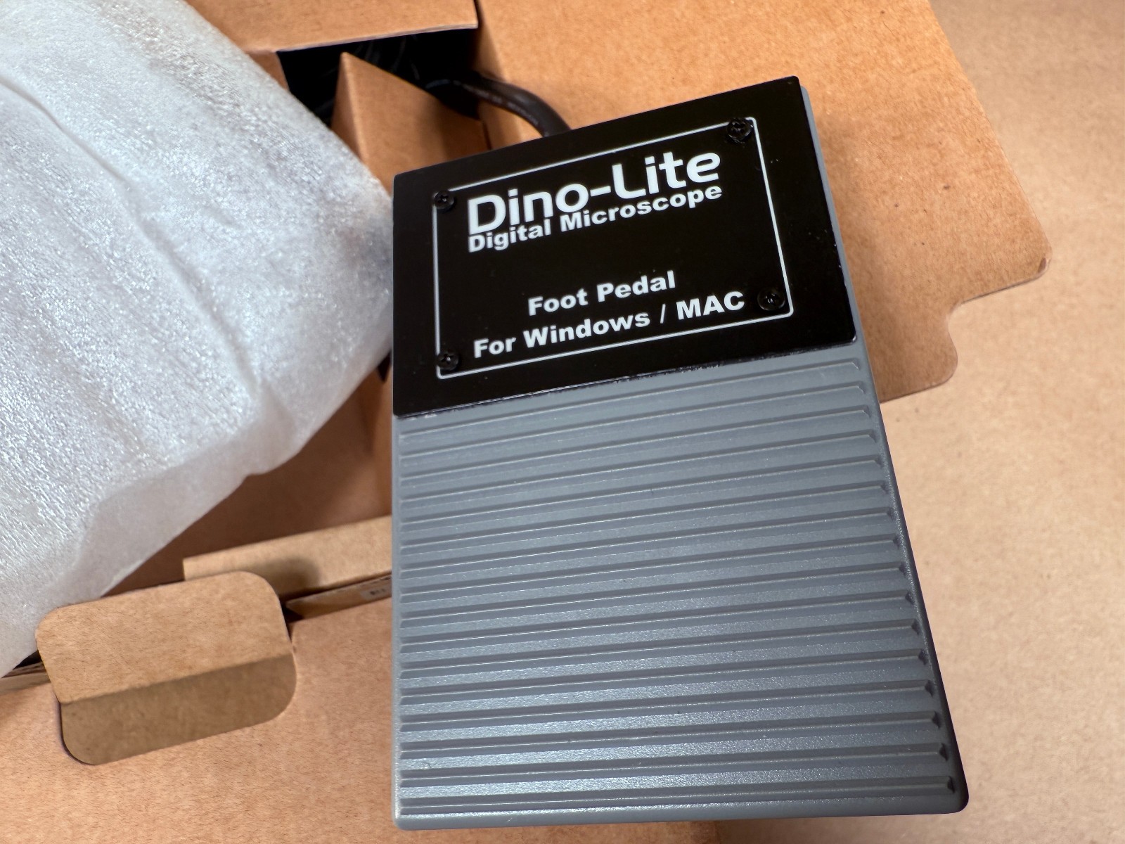 New in Box Dino-Lite Dino-Eye Digital Microscope Foot Pedal Switch - USB - SW-F1