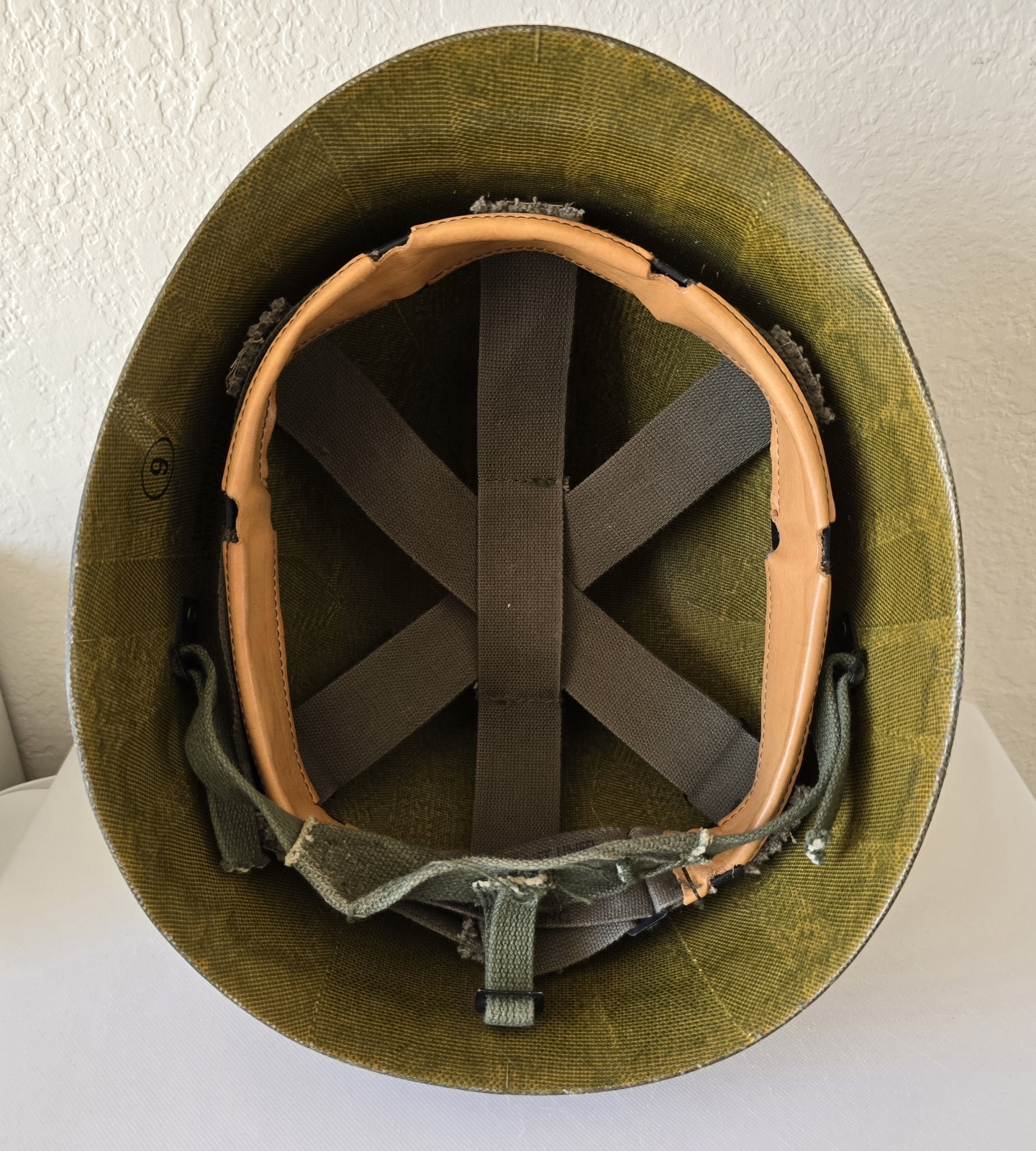 ​US Military Helmet OD Green Ground Troops With Suspension Liner