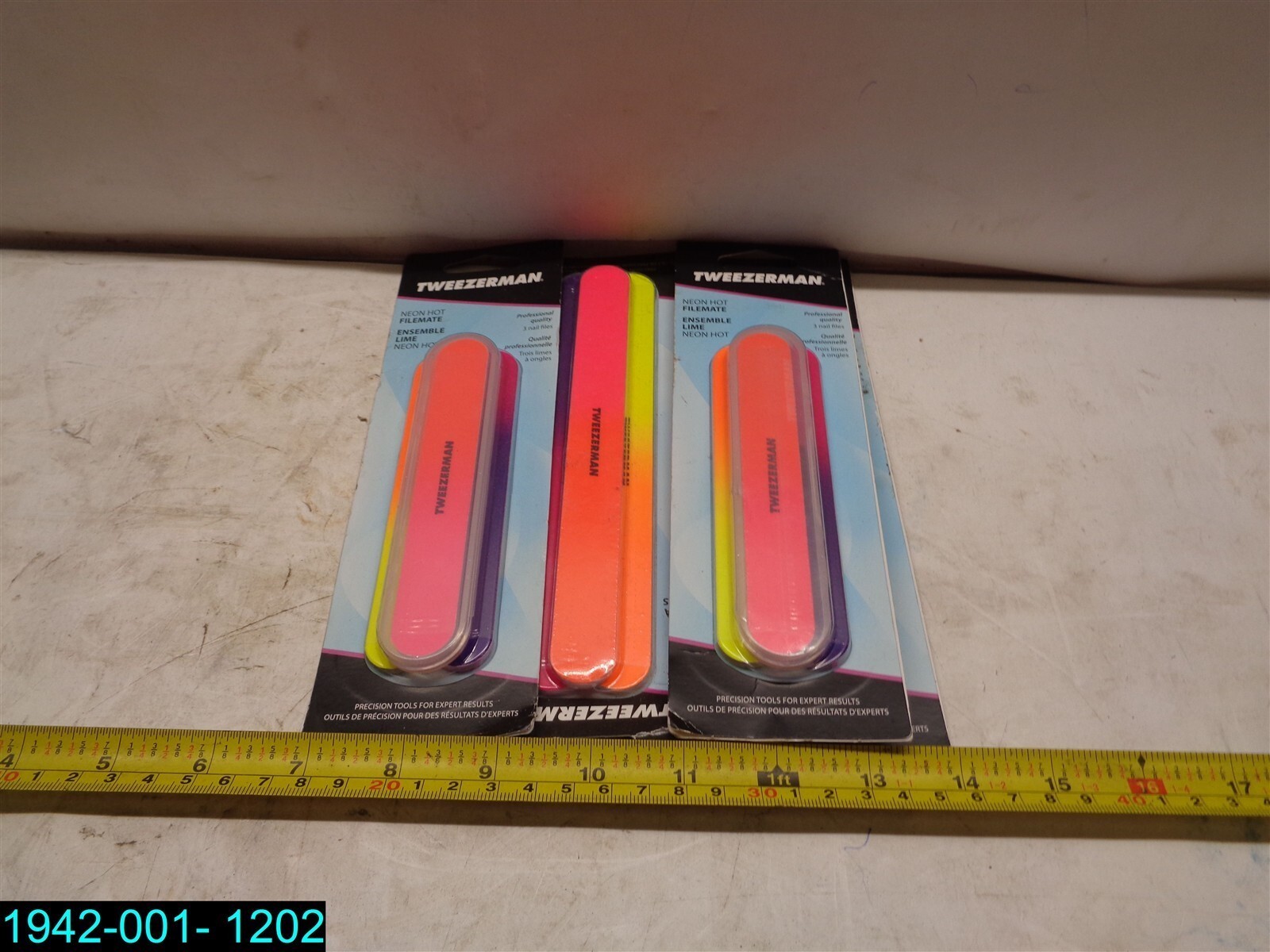 QTY=4:Tweezerman Neon Hot Nail Filemates Model No. 3466-R