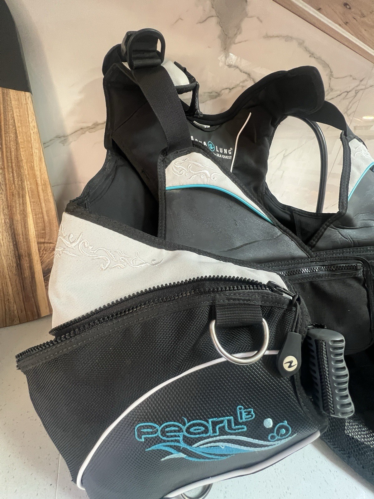 Aqualung Pearl I3 Vest scuba diving equipment