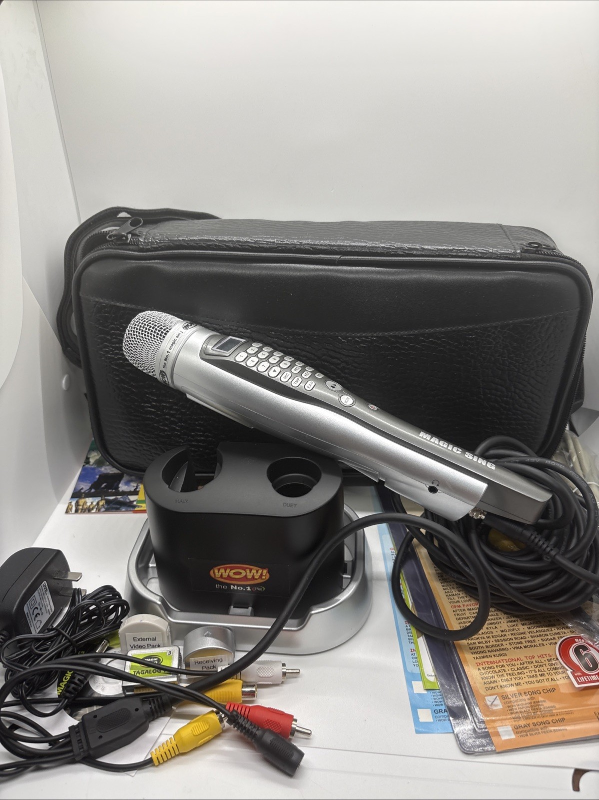 WOW! Magic Sing ED-8000 Mabuhay 2005 Edition Tagalog Karaoke Mic + Accessories