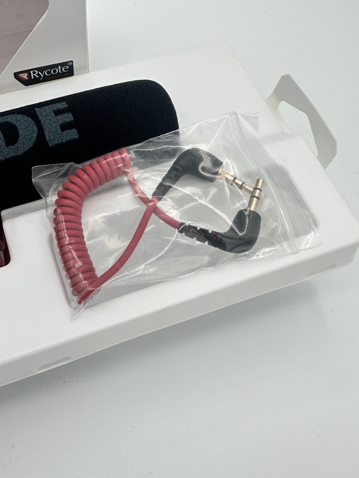 Rode VideoMic GO Handheld Wired 3.5mm Professional Microphone