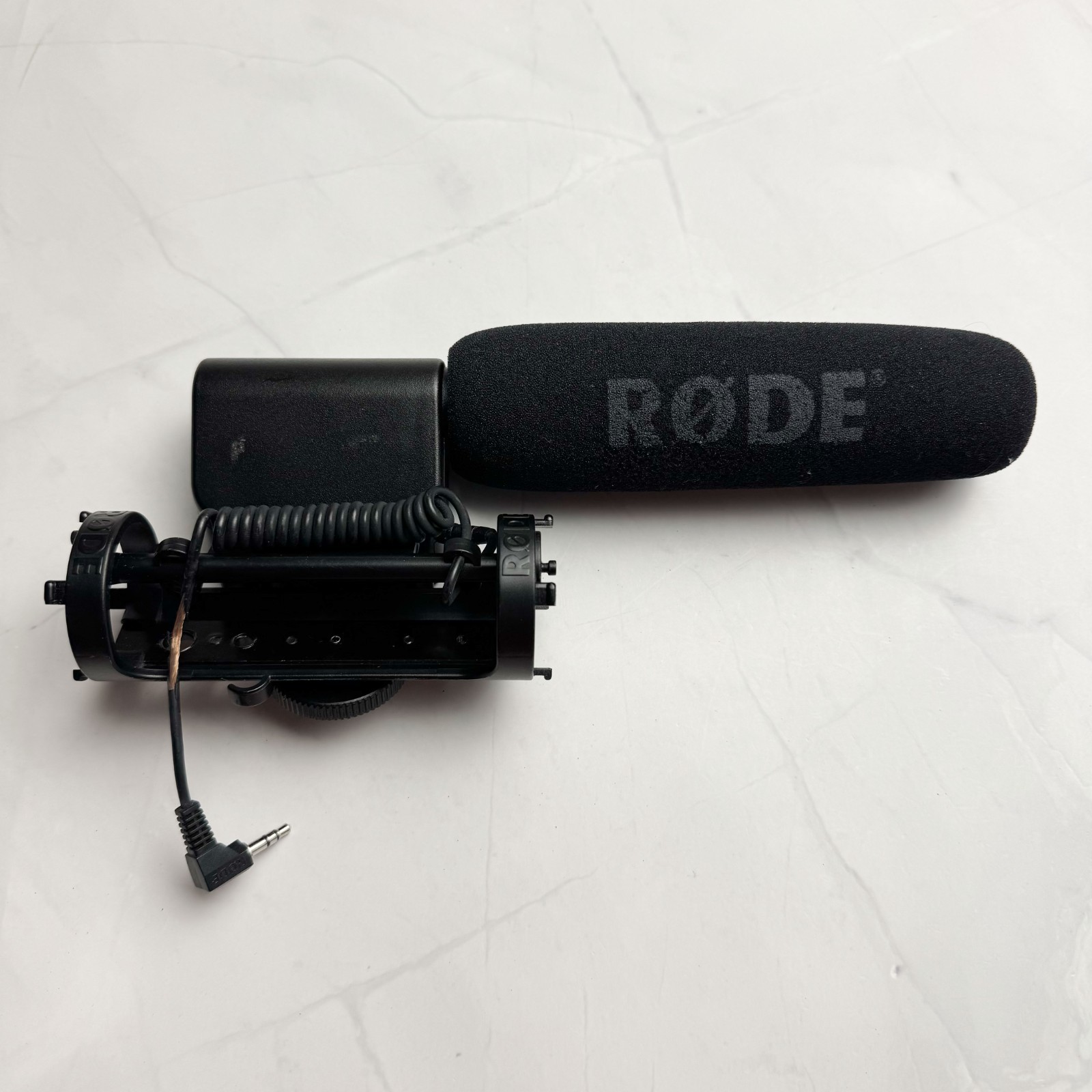 Rode VideoMic on Camera Directional Shotgun Microphone Hot Cold Shoe