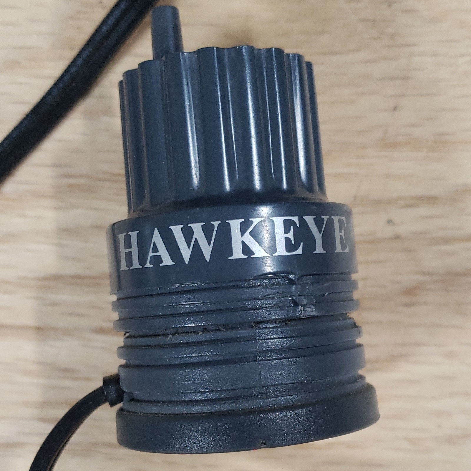 Hawkeye AQT-201 Aquarium Air Pump 120V 1.2W for Freshwater Tanks