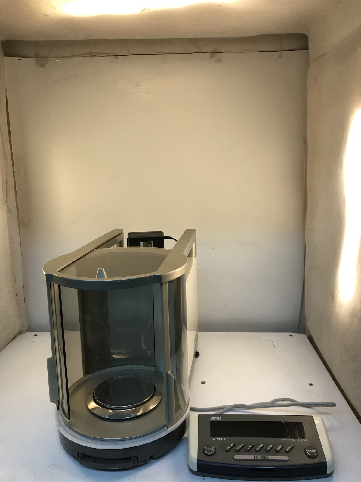 A&D Company HA-200A Analytical Balance for parts