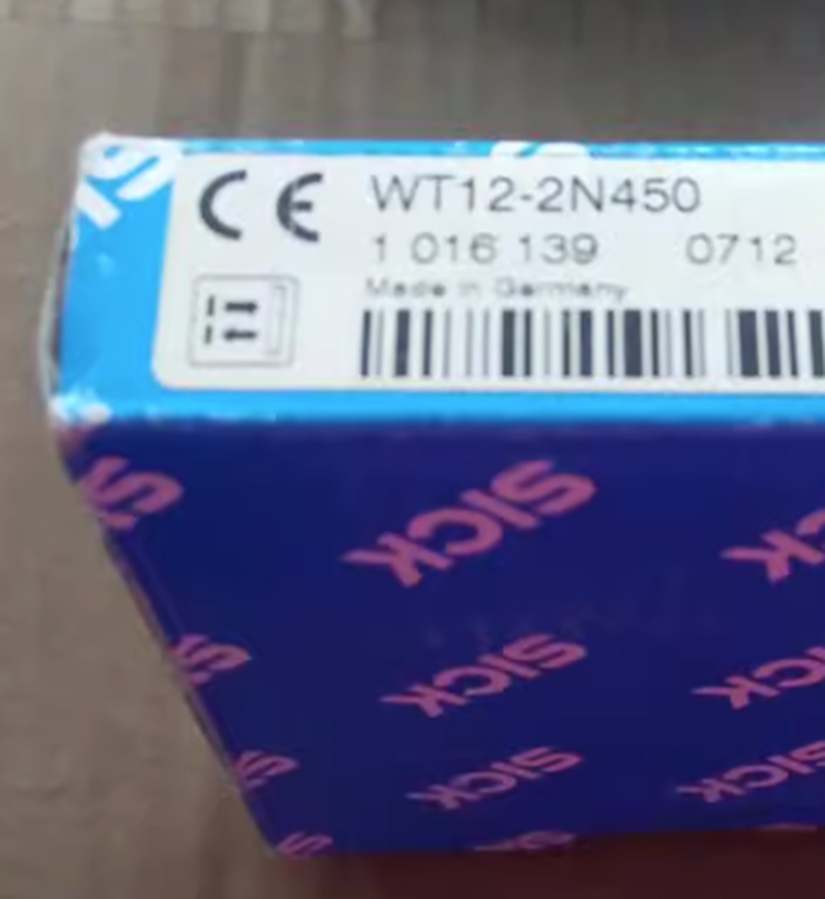 NEW SICK WT12-2N450 PLC PHOTOELECTRIC PROXIMITY SWITCH NPN 4-PIN SENSOR