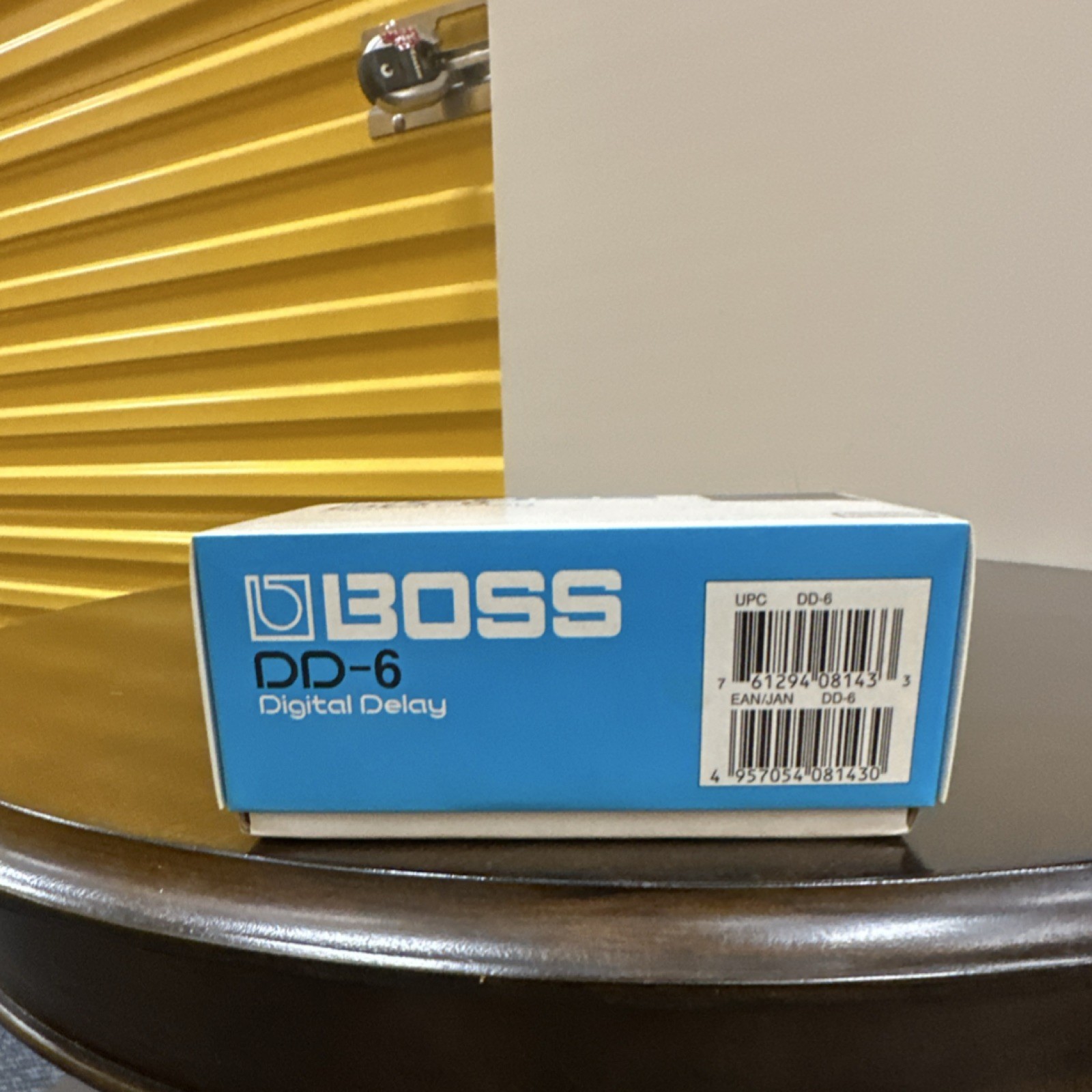 BOSS DD-6 Digital Delay Pedal Digital Effects for Electric Guitar