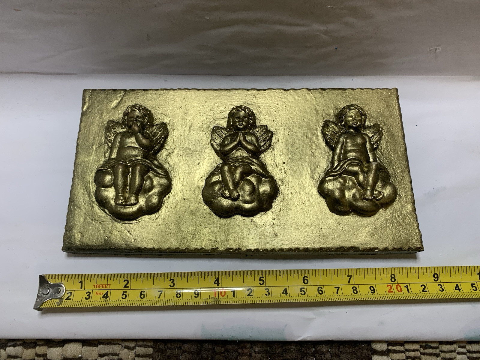 LATEX RUBBER MOLD Plaque Of 3 Angels W:8.5” YKM-L5043)