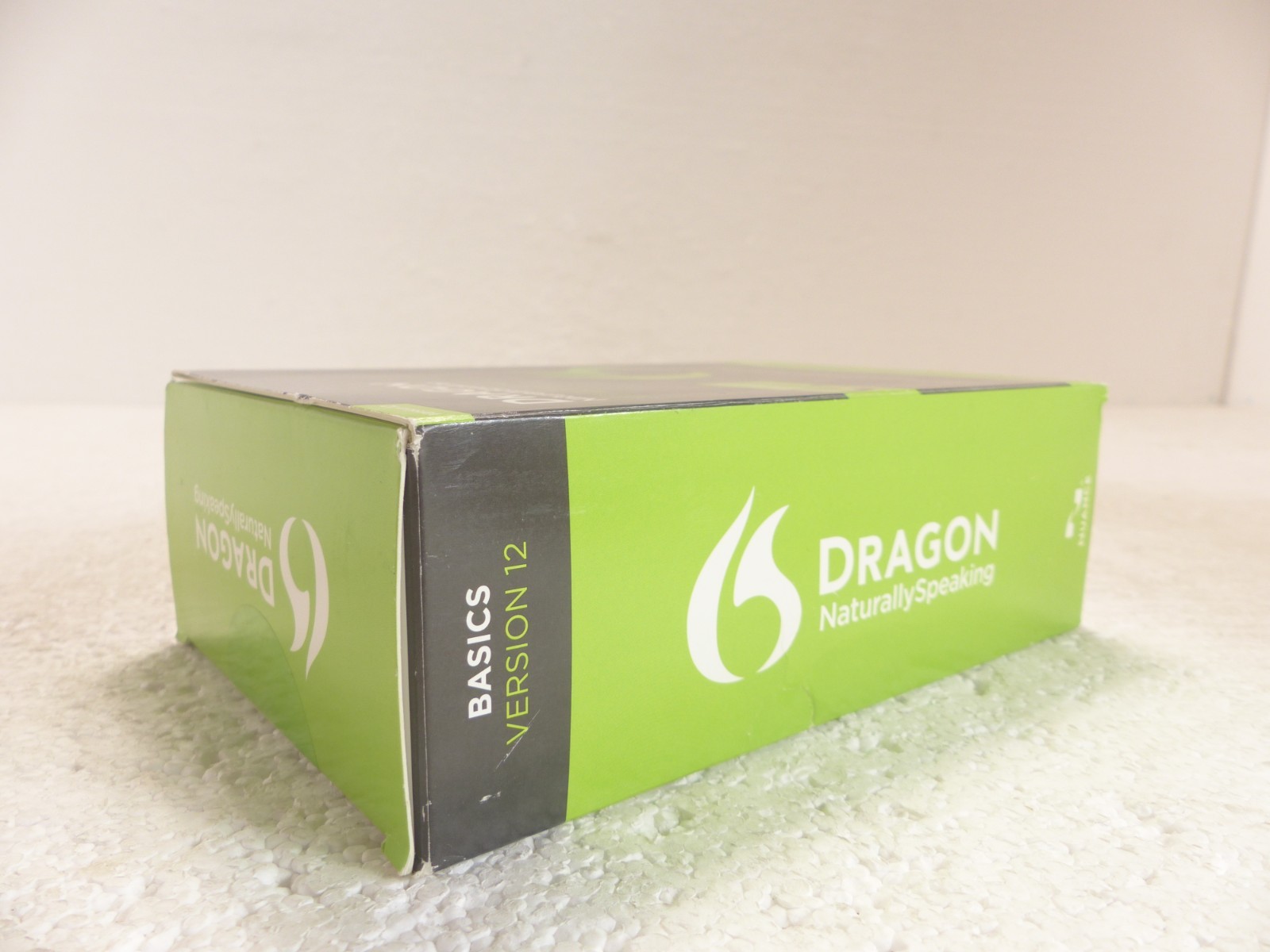 Nuance: Dragon Naturally Speaking - Basics Edition - Version 12 (DVD 1-Disc) NEW