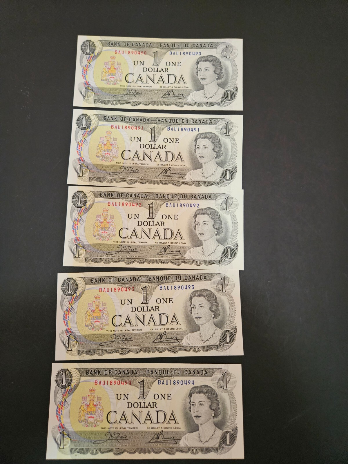 5 Sequential 1973 Canada $1 Bank Note Canadian One Dollar Bill. Uncirculated