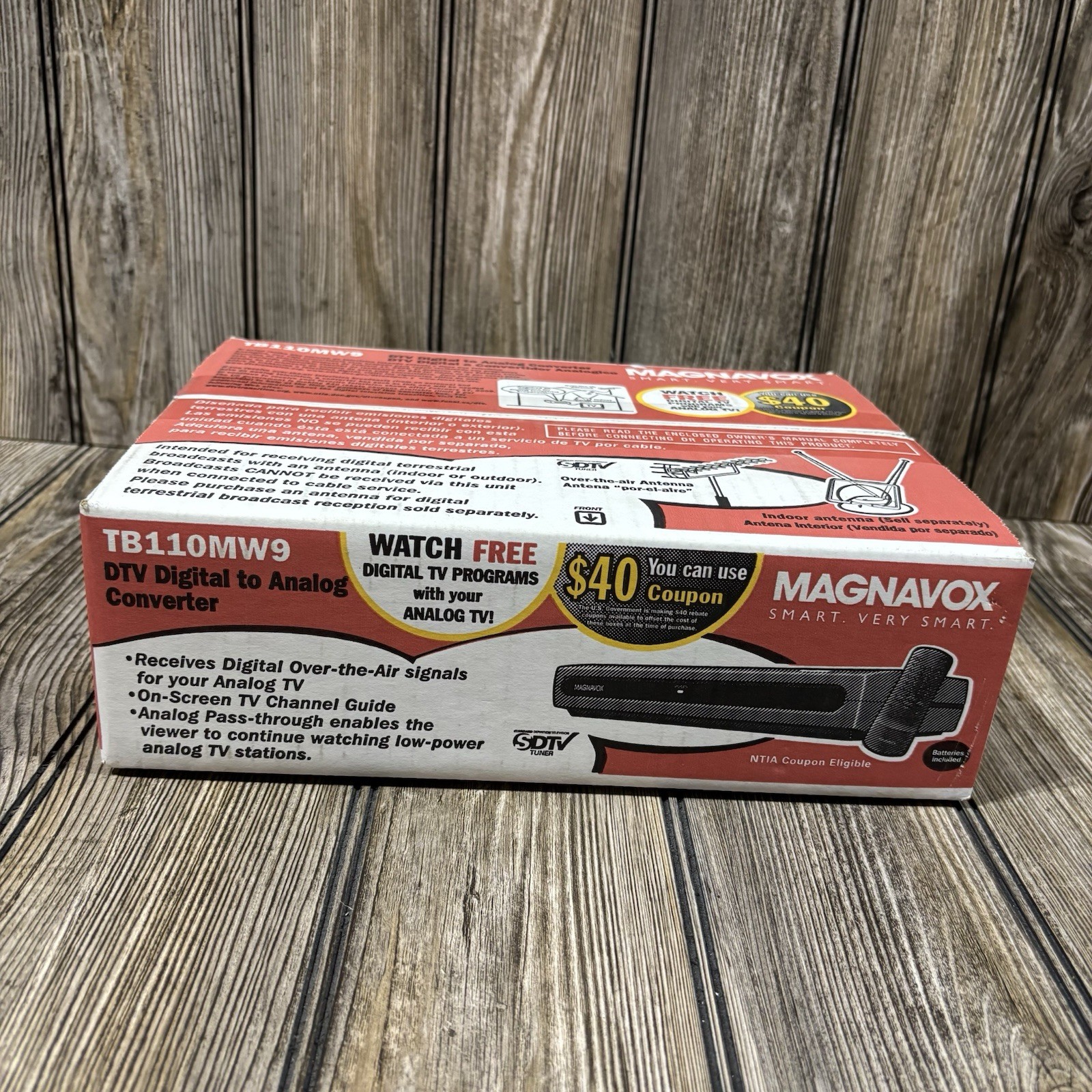 DTV Digital Magnavox To Analog TV Converter TB110MW9 W/ Remote - New Sealed