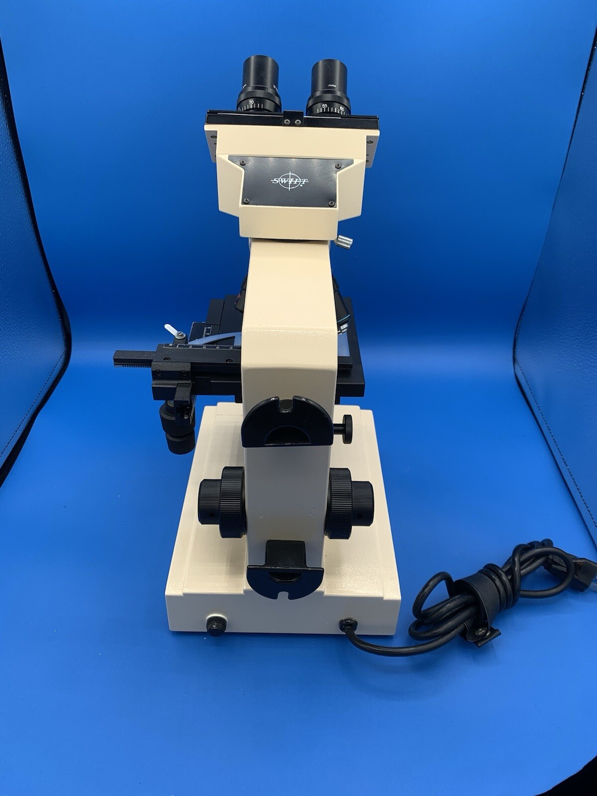 SWIFT M3300-D MICROSCOPE WITH 4X 10X 40X and 100X OBJECTIVES