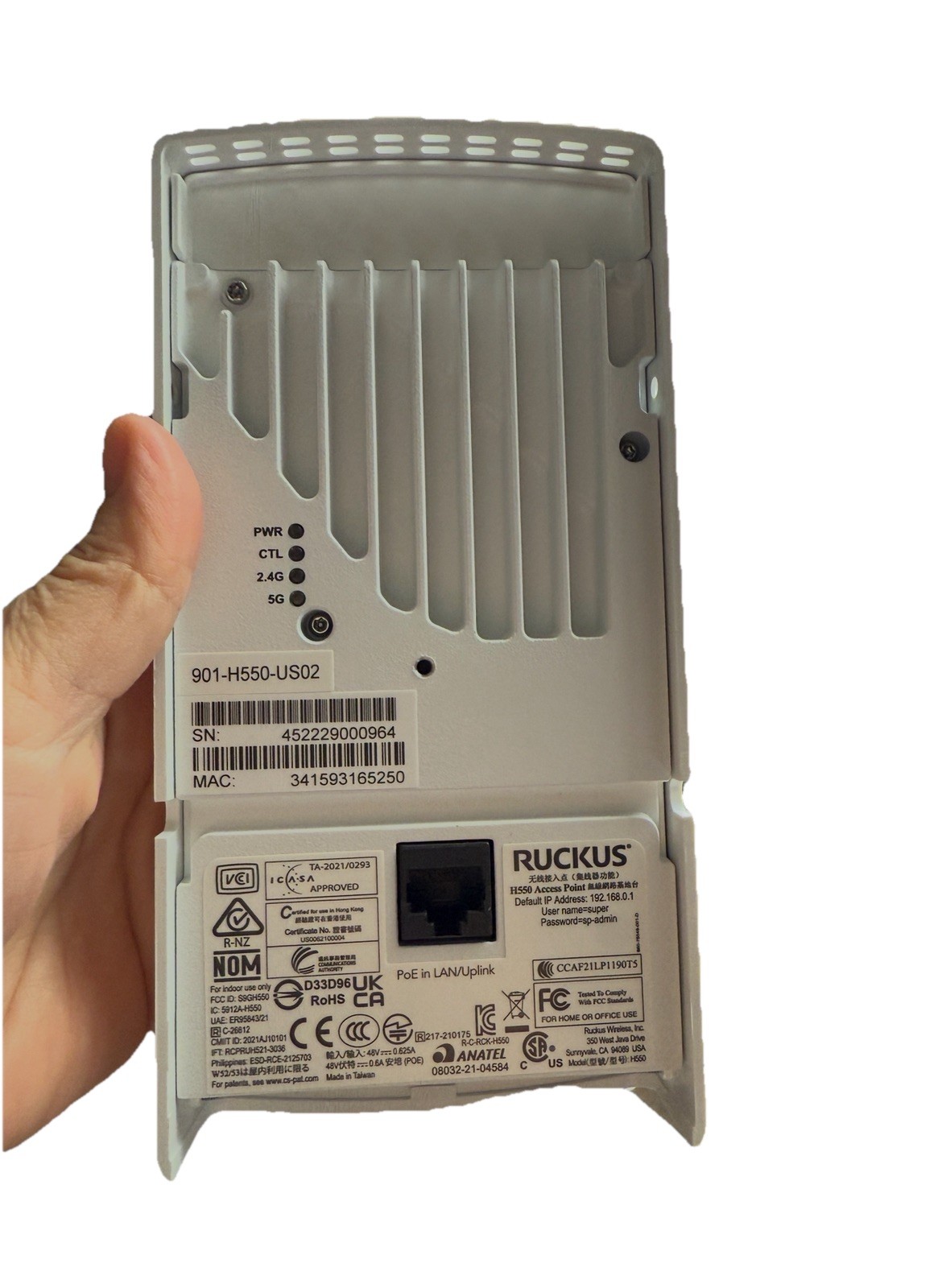 Used Ruckus H550 Wi-Fi 6 (802.11ax) Indoor Access Point (901-H550-US00)