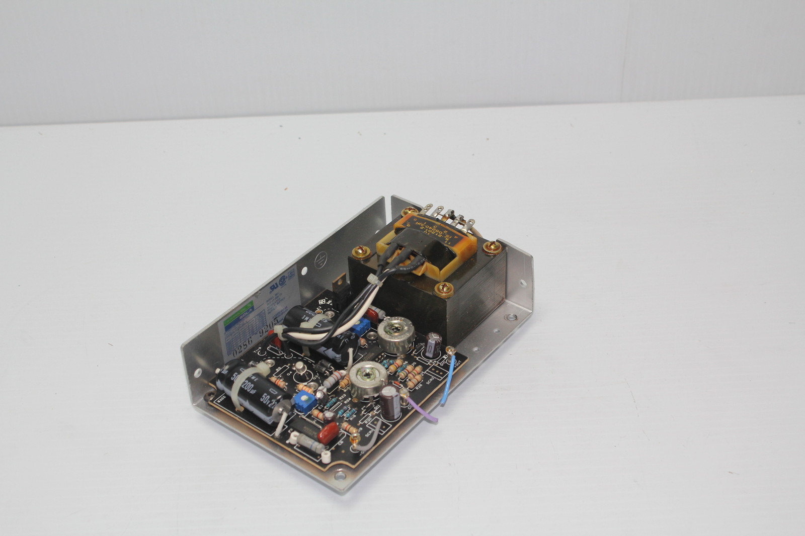 Sola / Hevi-Duty SLD-15-808-15 Linear Power Supply Used