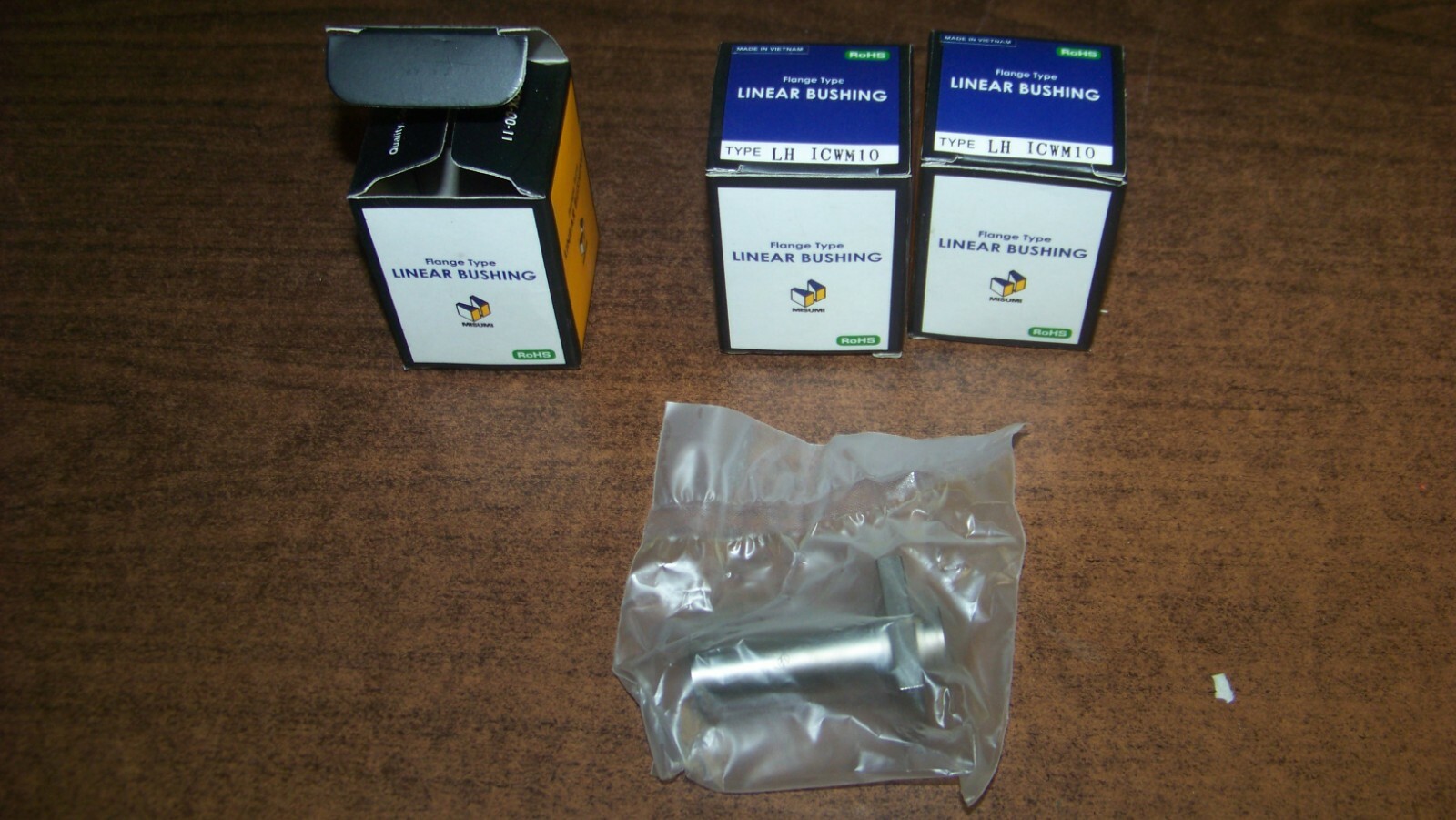 3 NEW MISUMI RoHs Flanged Linear Bushings - Double Bushings w Pilot LHICWM10 B70