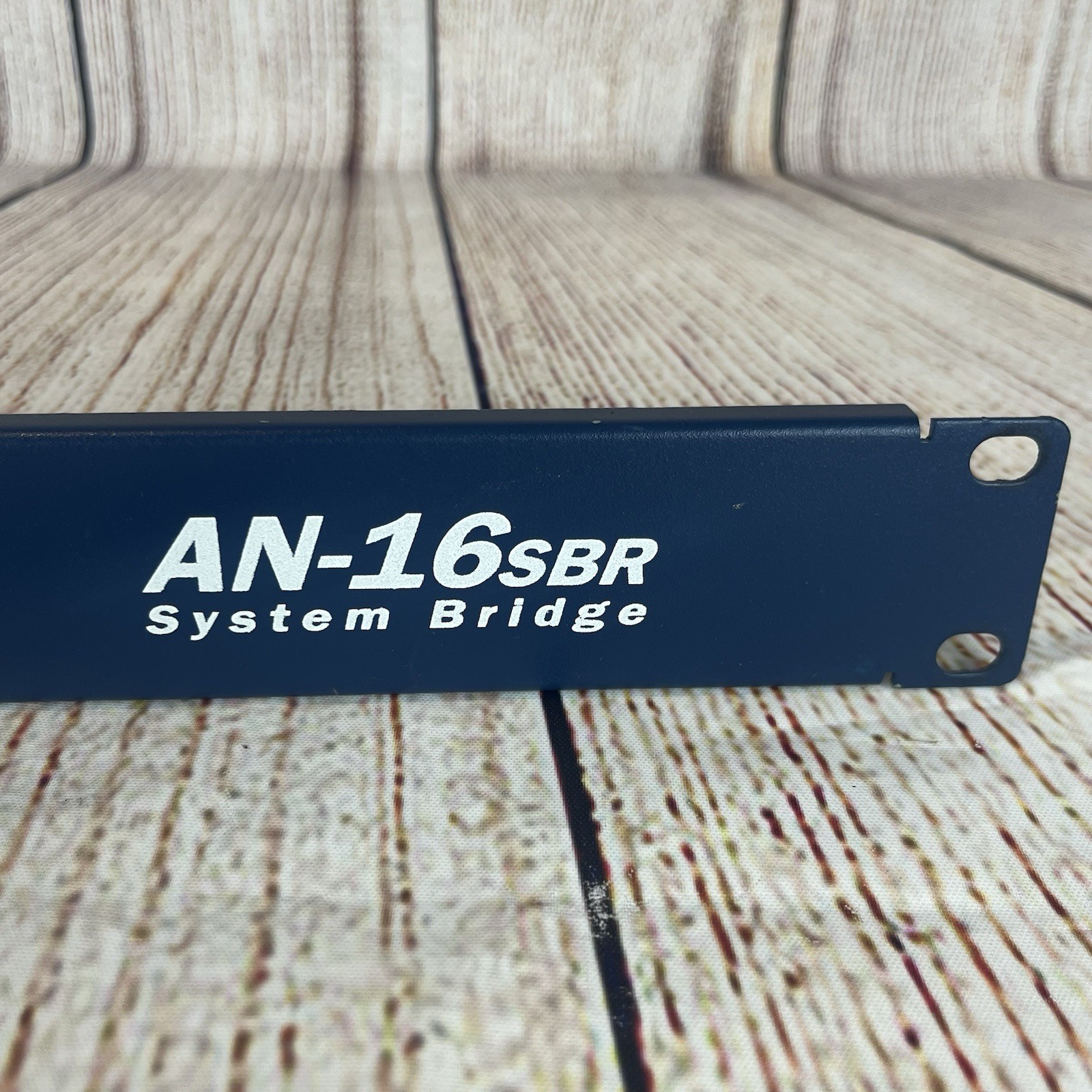 Aviom AN-16SBR A Net-System Bridge Blue Mountable