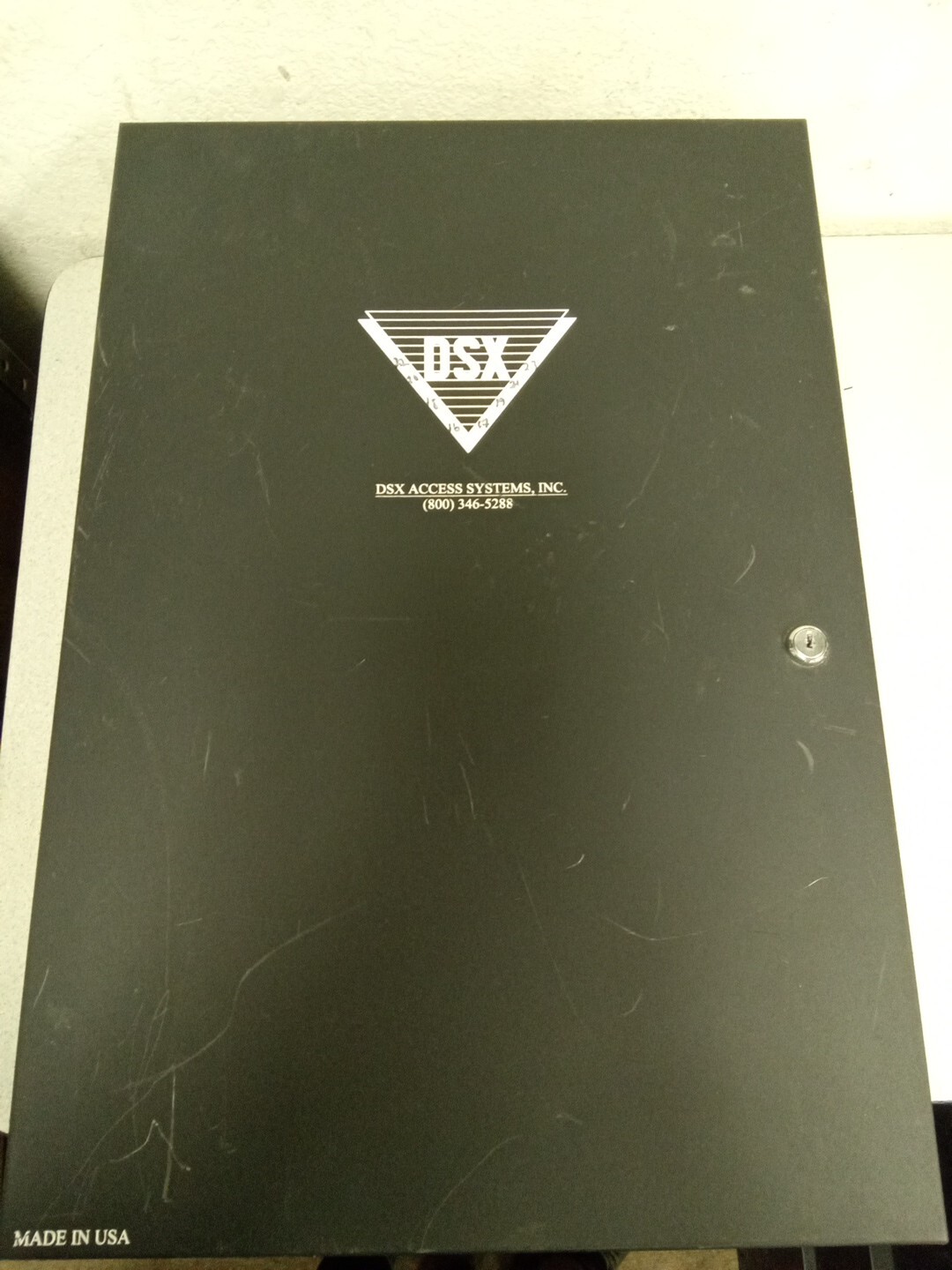 DSX Access System DSX-1040 with DSX-1042 Controllers