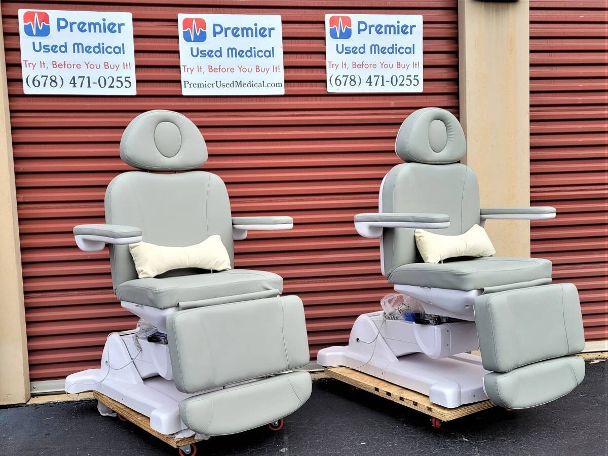Exam Tables for Sale Midmark Ritter Power Chair Model 630 w Black Upholstery