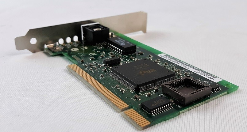 Intel 697680-001 Ethernet Card