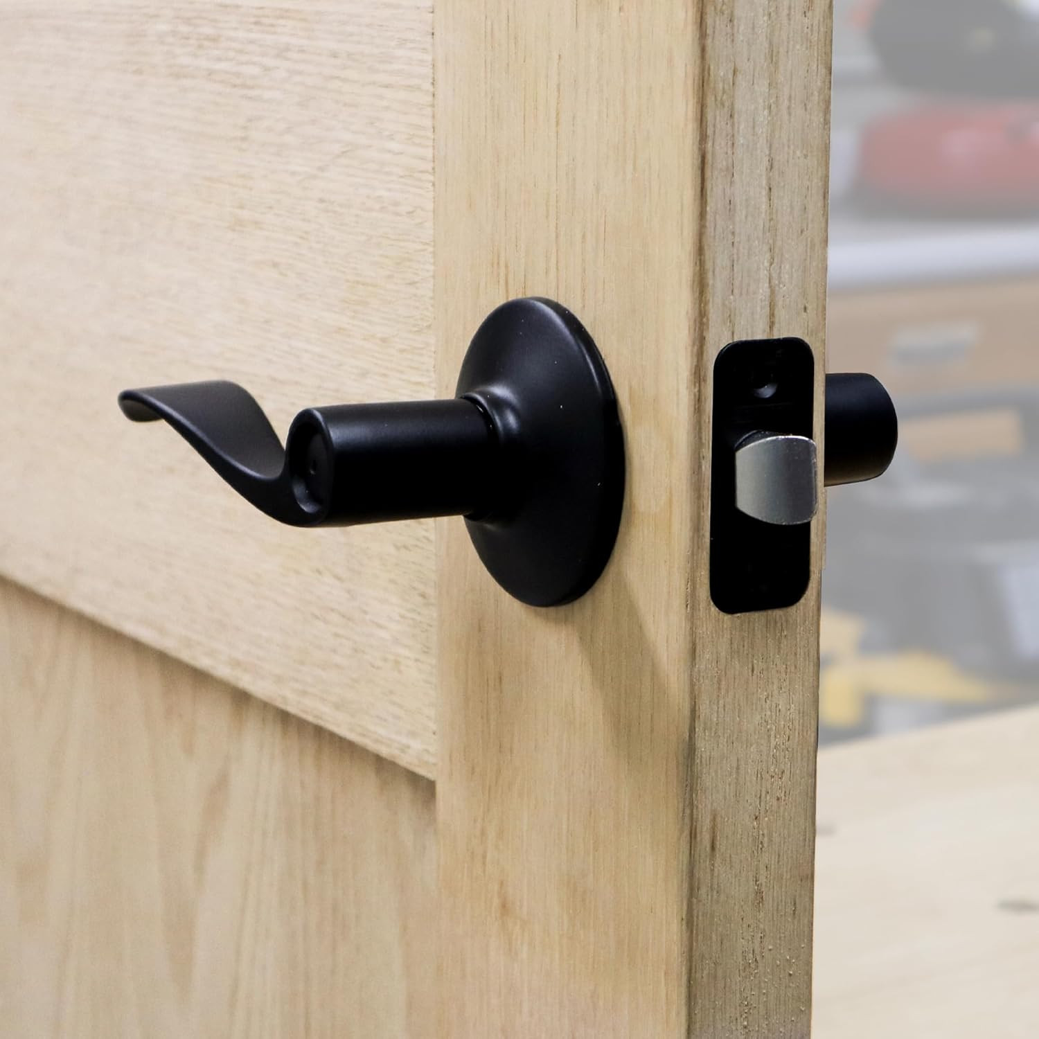 1338 Lock Mate plus – Self Clamping, Professional Door Lock Installation Kit, Do