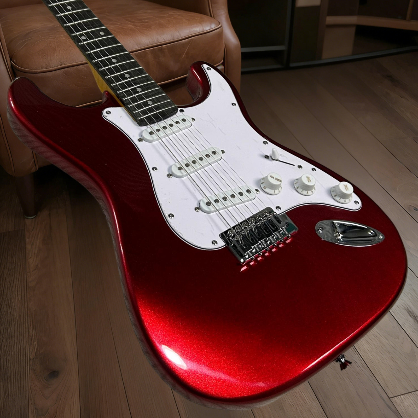 ST Electric Guitar Rosewood Fretboard Metallic Red Color Mahogany Body 22 Frets