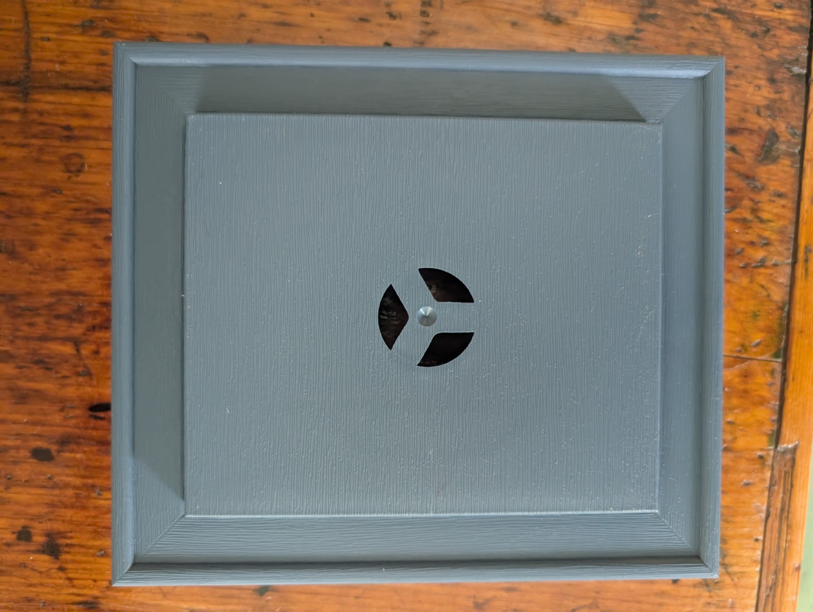 M00030102423 Square Mount 10 Pack Plastic Mounting Box Gray