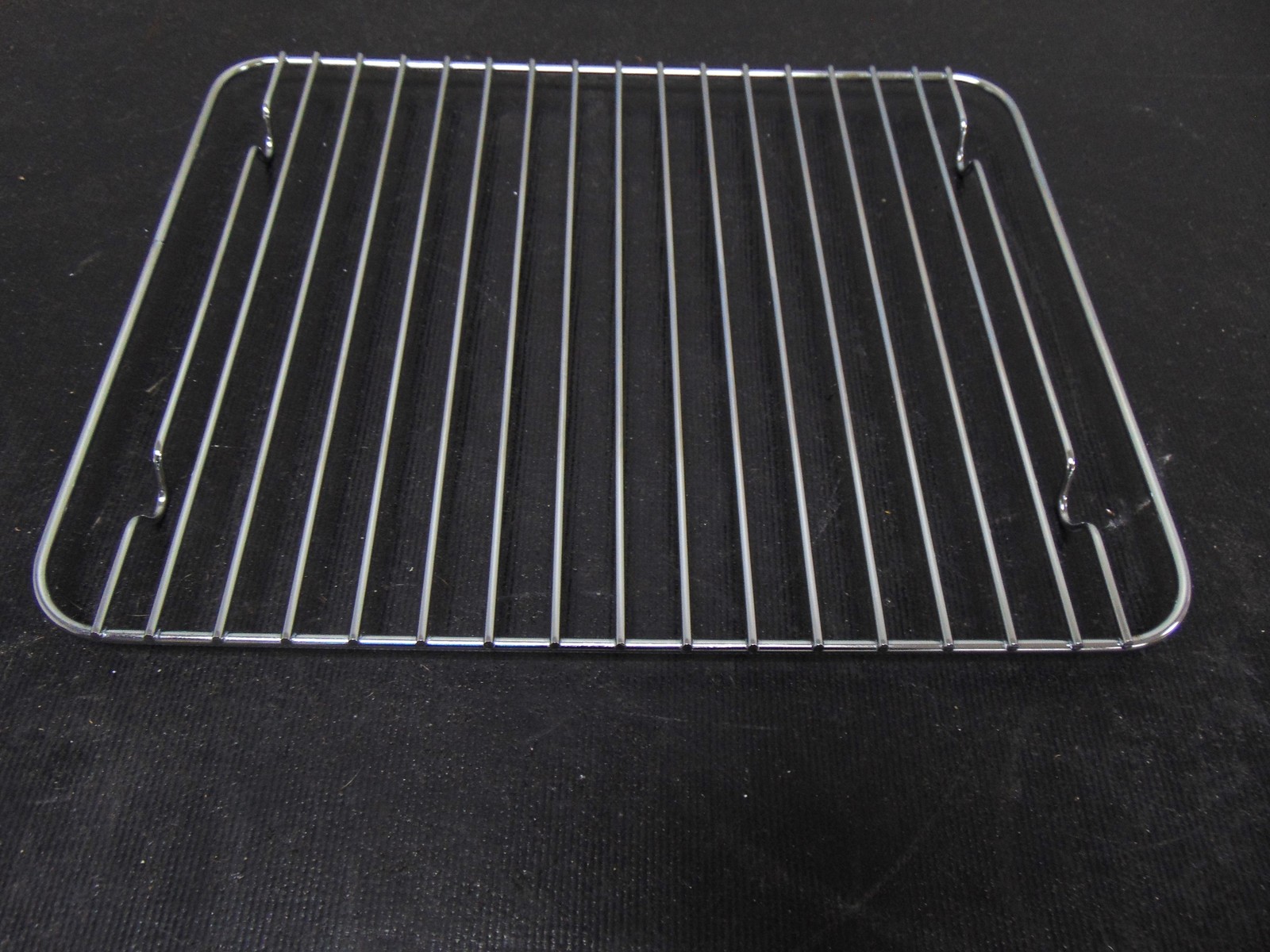 Element Electric Range EER244MSCW Rack Small