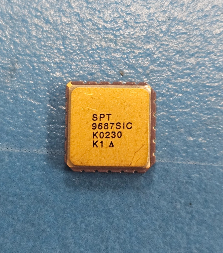 (1PC) SPT9687SIC Comparator, 2 Func, 3500uV Offset-Max,1.2ns, BiPolar Gold LCC20