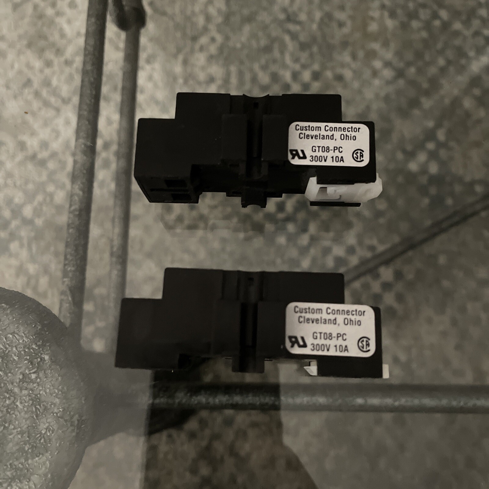 (2) CUSTOM CONNECTOR GT08-PC RELAY SOCKETS, J0261 ***FREE SHIPPING***