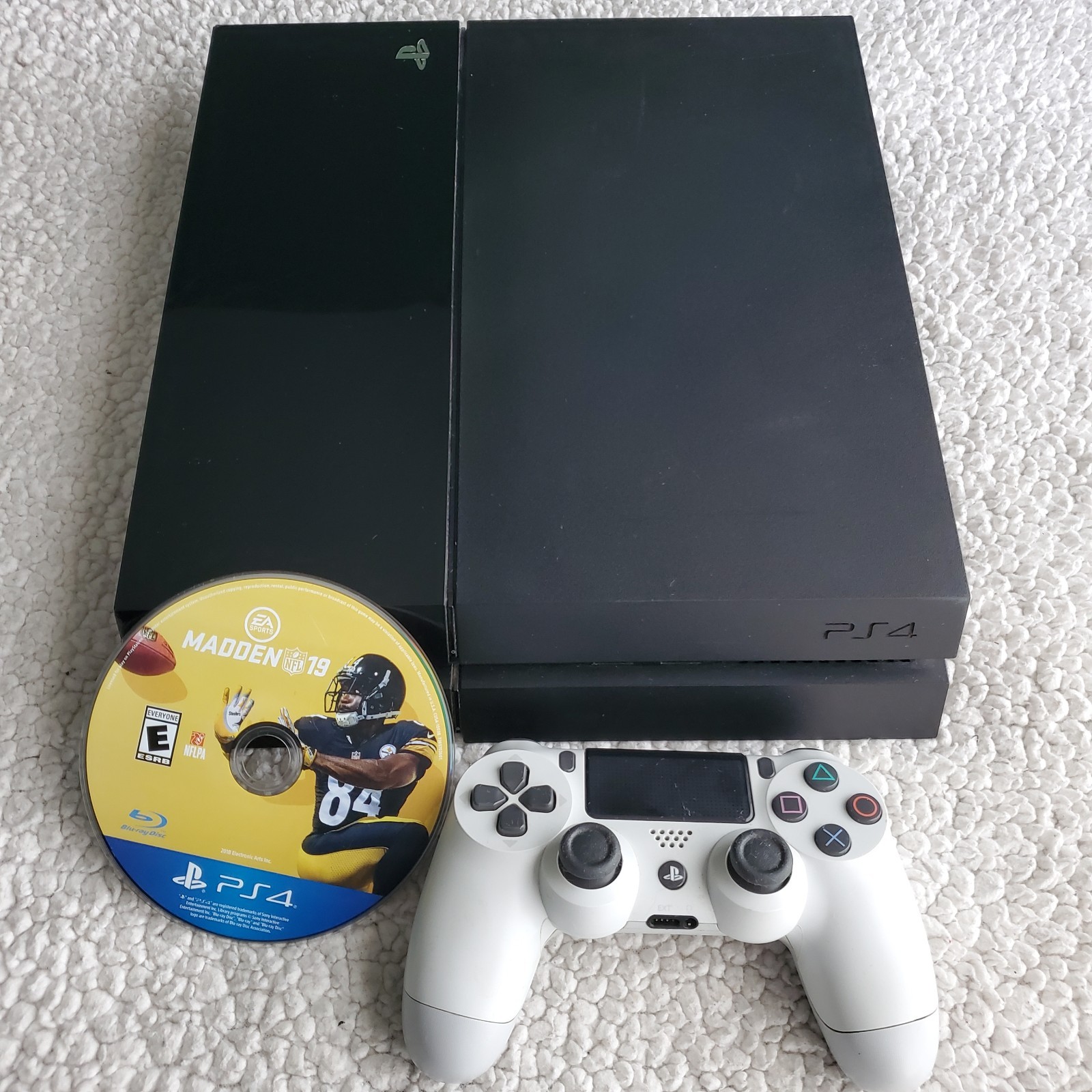 Sony Playstation 4 Console CUH-1001A Black 500GB W Controller Bundle Tested READ