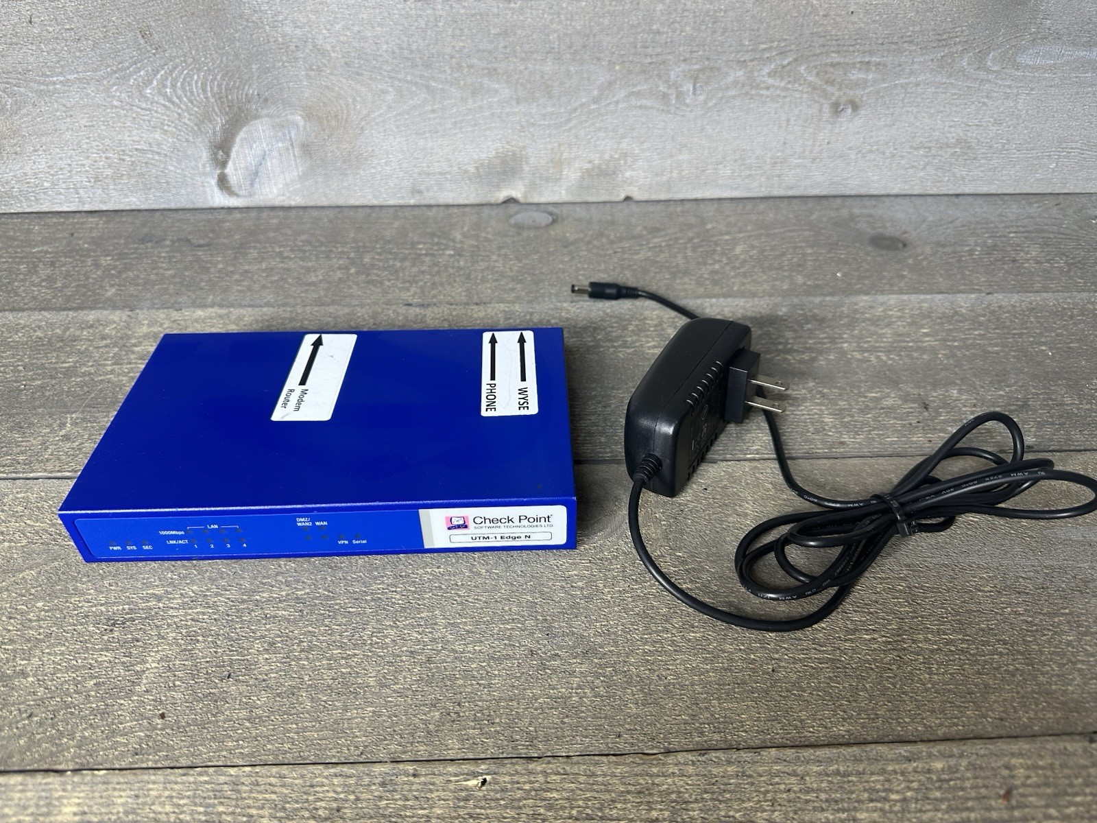 CheckPoint N200 SBXN-200-3 307865 Internet Security Appliance