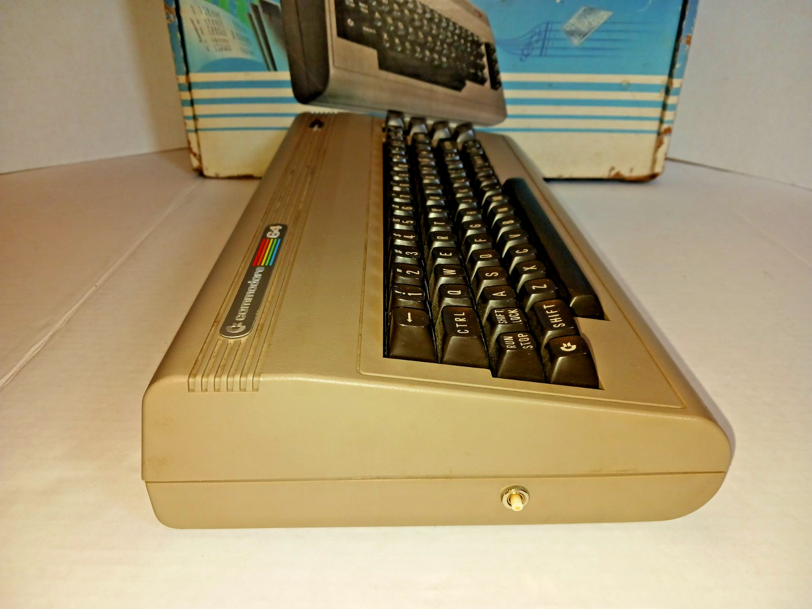Vintage Commodore 64 Computer With Original Box and Power Supply Powers On